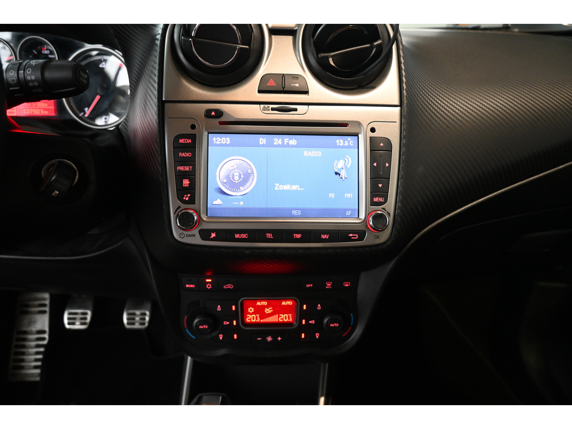 Alfa Romeo MiTo 1.3 JTDm ECO Distinctive Clima Navigatie Cruise Control Rijklaarprijs Inruil Mogelijk!
