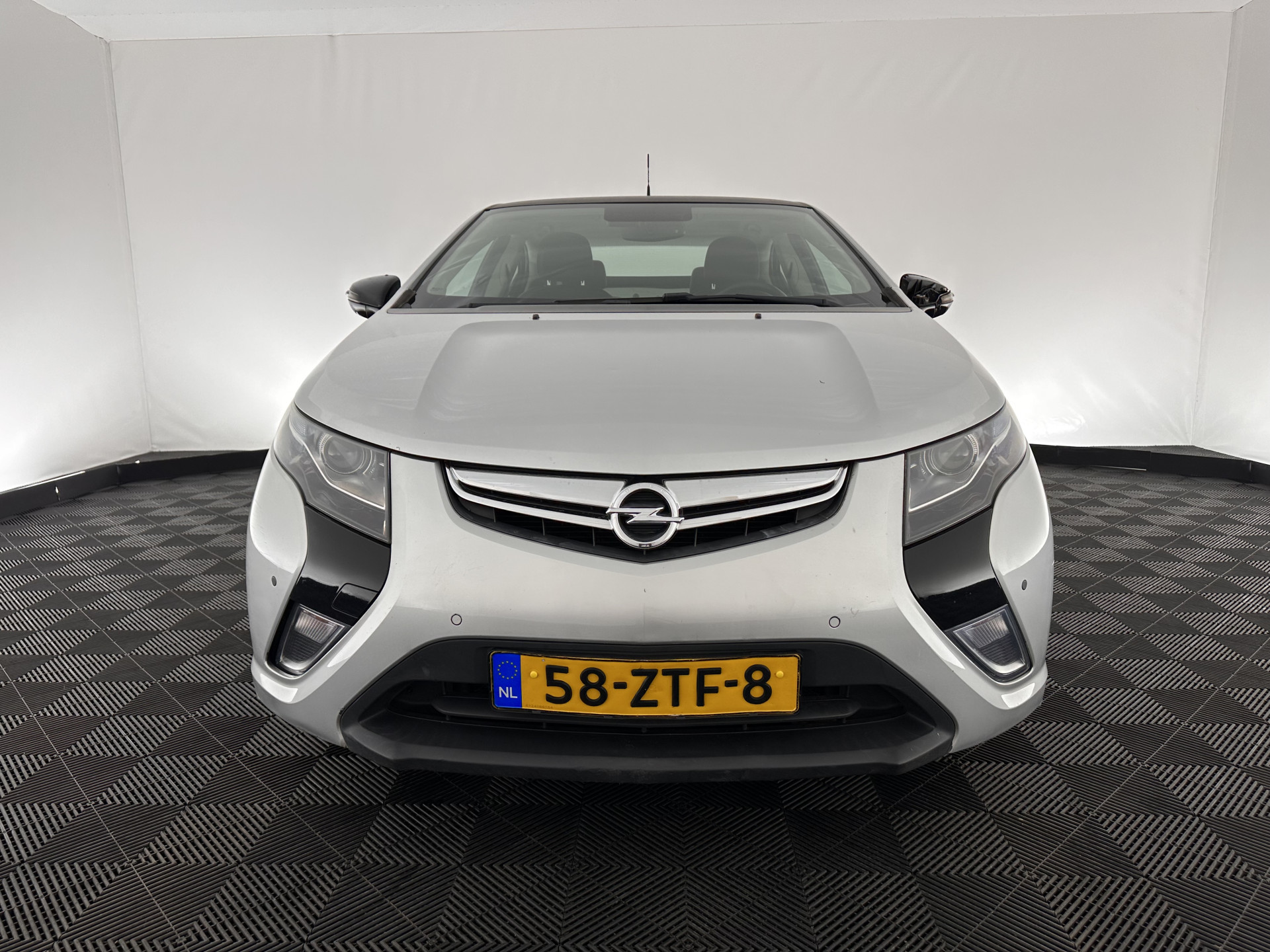 Opel Ampera 1.4 *NAVI-FULLMAP | BOSE-AUDIO | KEYLESS | FULL-LEATHER | CAMERA | ECC | PDC | CRUISE*