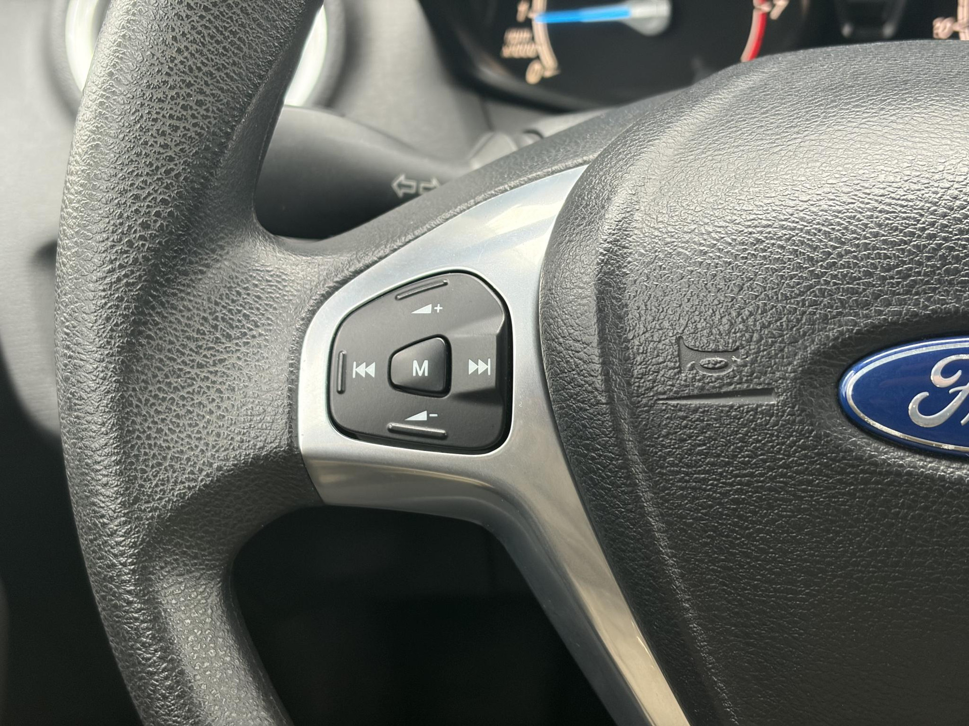 Ford Fiesta 1.0 Champion 2e Eigenaar,Camera,Navi,Carplay,Clima,Lm velgen,5 Deurs,N.A.P,Zeer Zuinig,Apk tot 07-2027