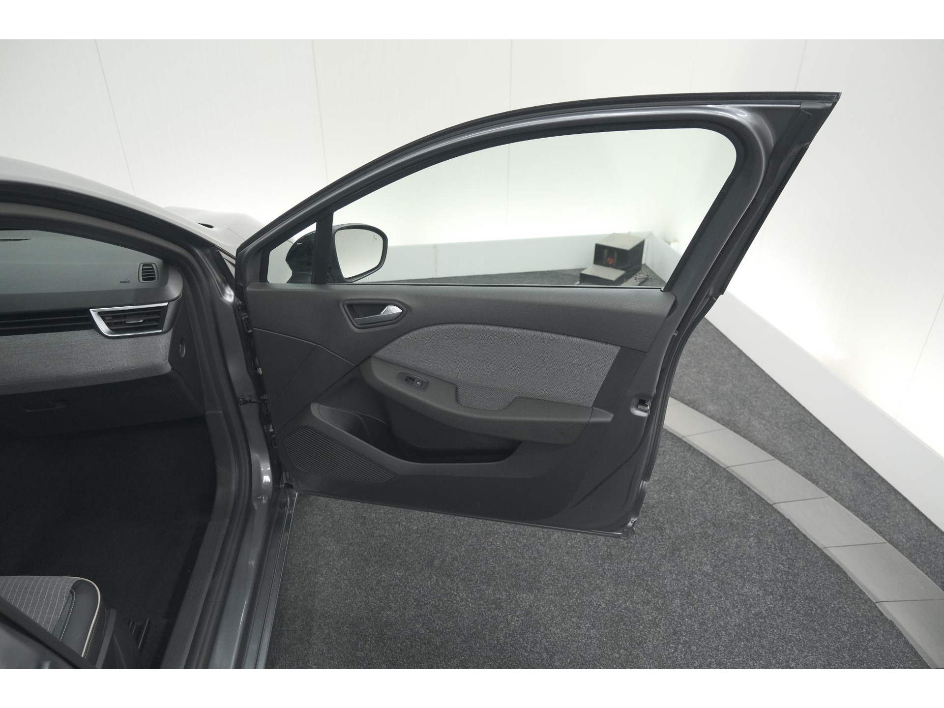 Renault Clio TCe 90 GPF techno | 360 Camera | Dodehoekdetectie | Adaptieve Cruise Control