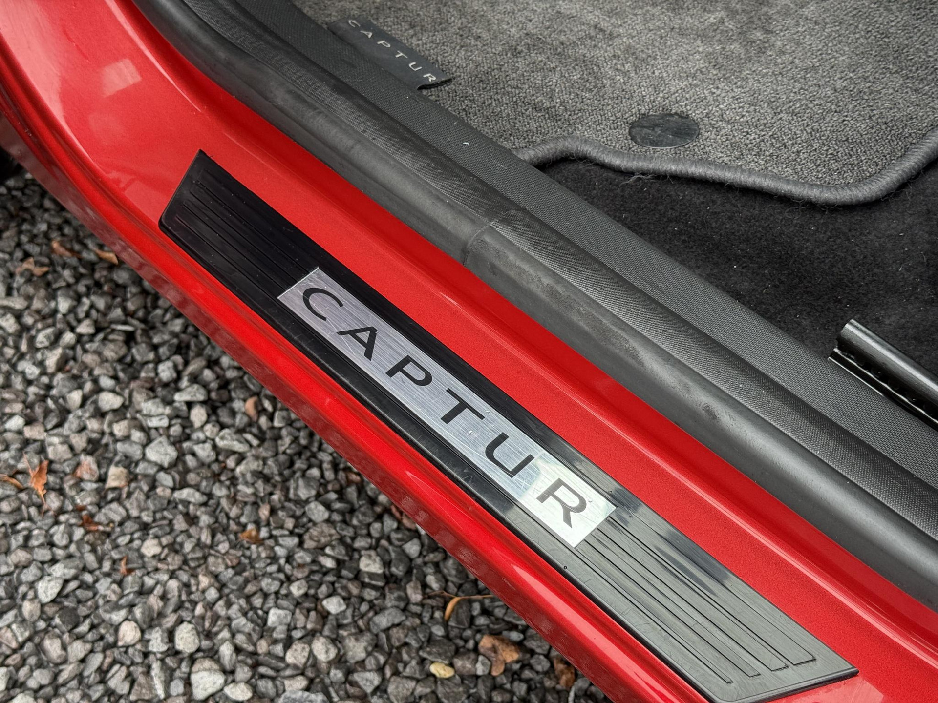 Renault Captur 1.2 TCe Xmod 1e Eigenaar,Trekhaak,Camera,Navi,Stoelverw,Keyless,Halfleder,Lm velgen,120pk,Automaat,Pdc,Apk tot 03-2027