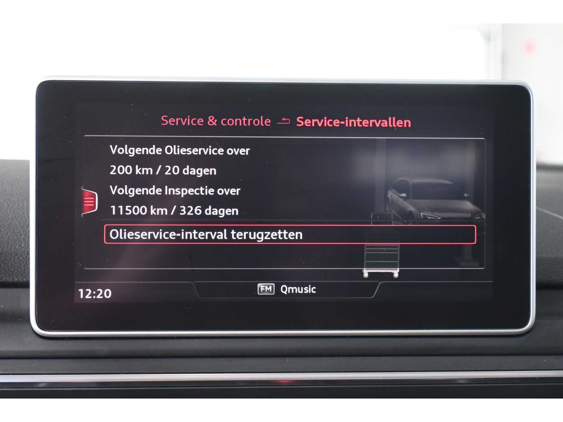 Audi A4 Avant 2.0 TFSI quattro S-Line Automaat Navigatie Panoramadak Adaptief Matrix LED Goed Onderhouden! Inruil Mogelijk!