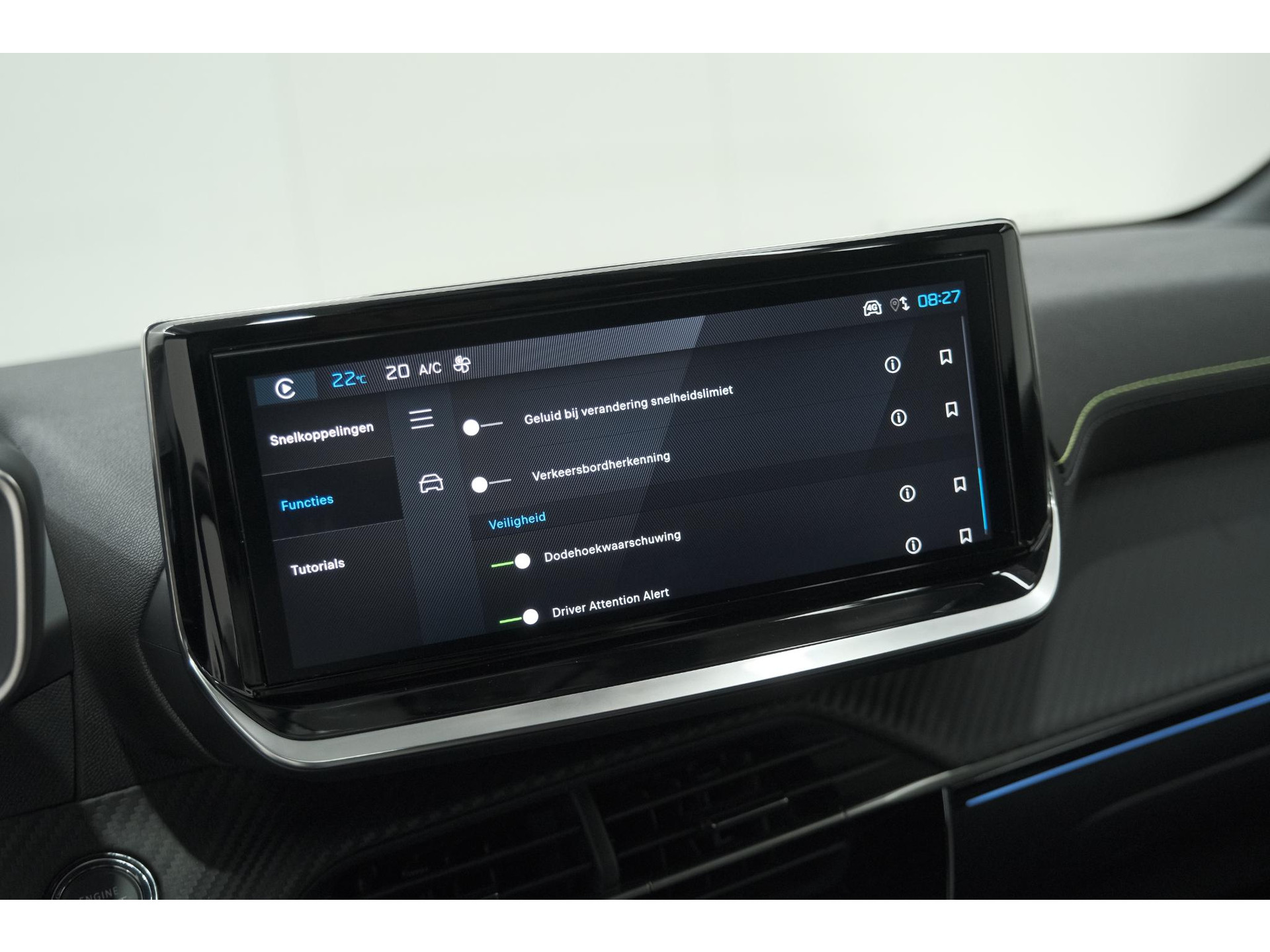 Peugeot 208 Hybrid 136 e-DCS6 GT | 360 Camera | Adaptieve Cruise Control | Dodehoekdetectie | Apple Carplay