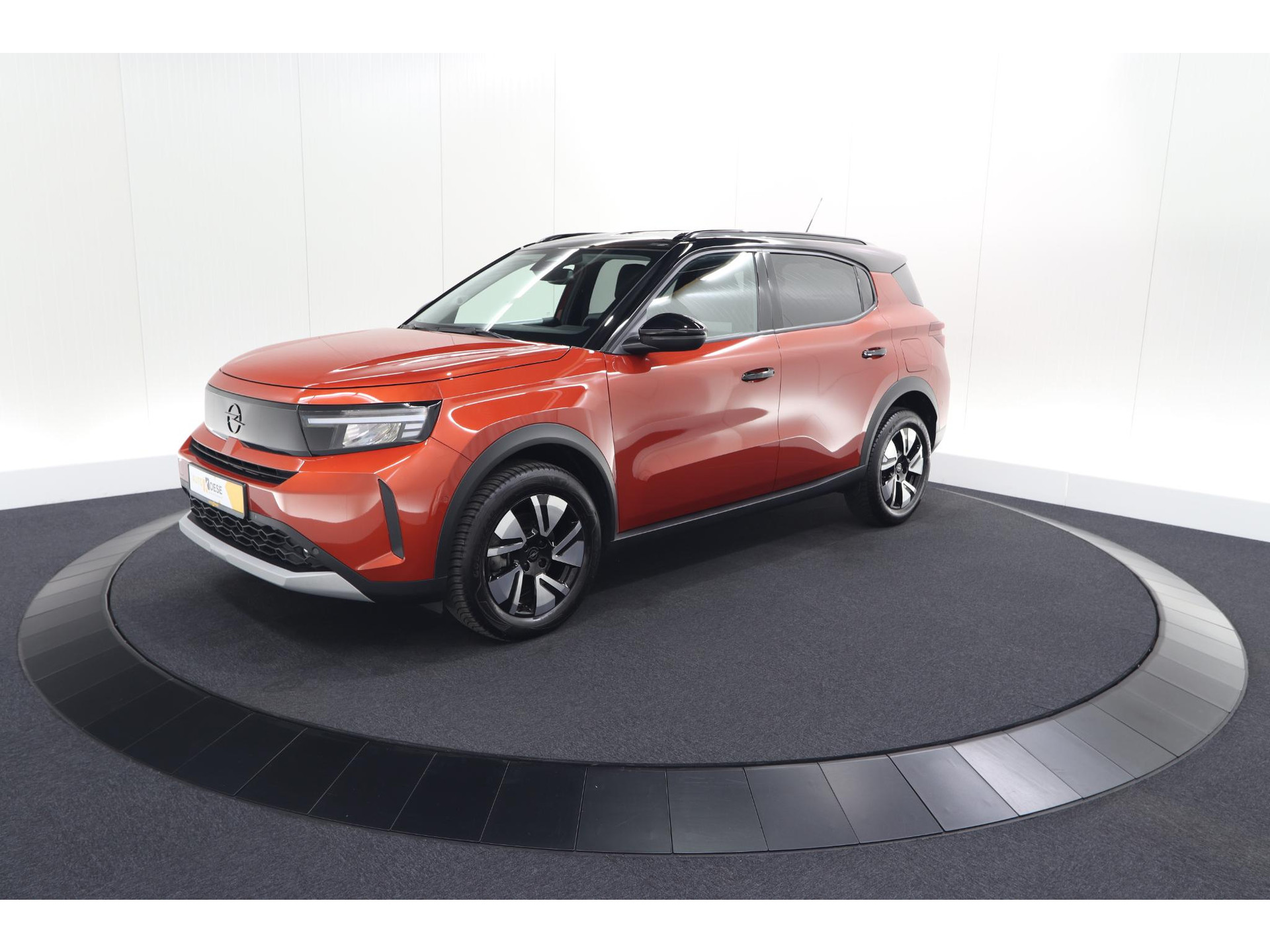 Opel Frontera 1.2 Turbo Hybrid 110 GS | Kanyon Orange | Camera | Dodehoekdetectie | Apple Carplay