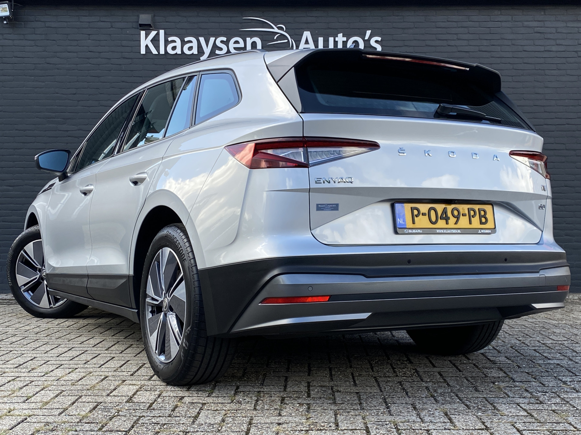 ŠKODA Enyaq iV 60 | 1e eigenaar | dealer onderhouden | navigatie | camera | sfeerverlichting | apple carplay | SOH 92%