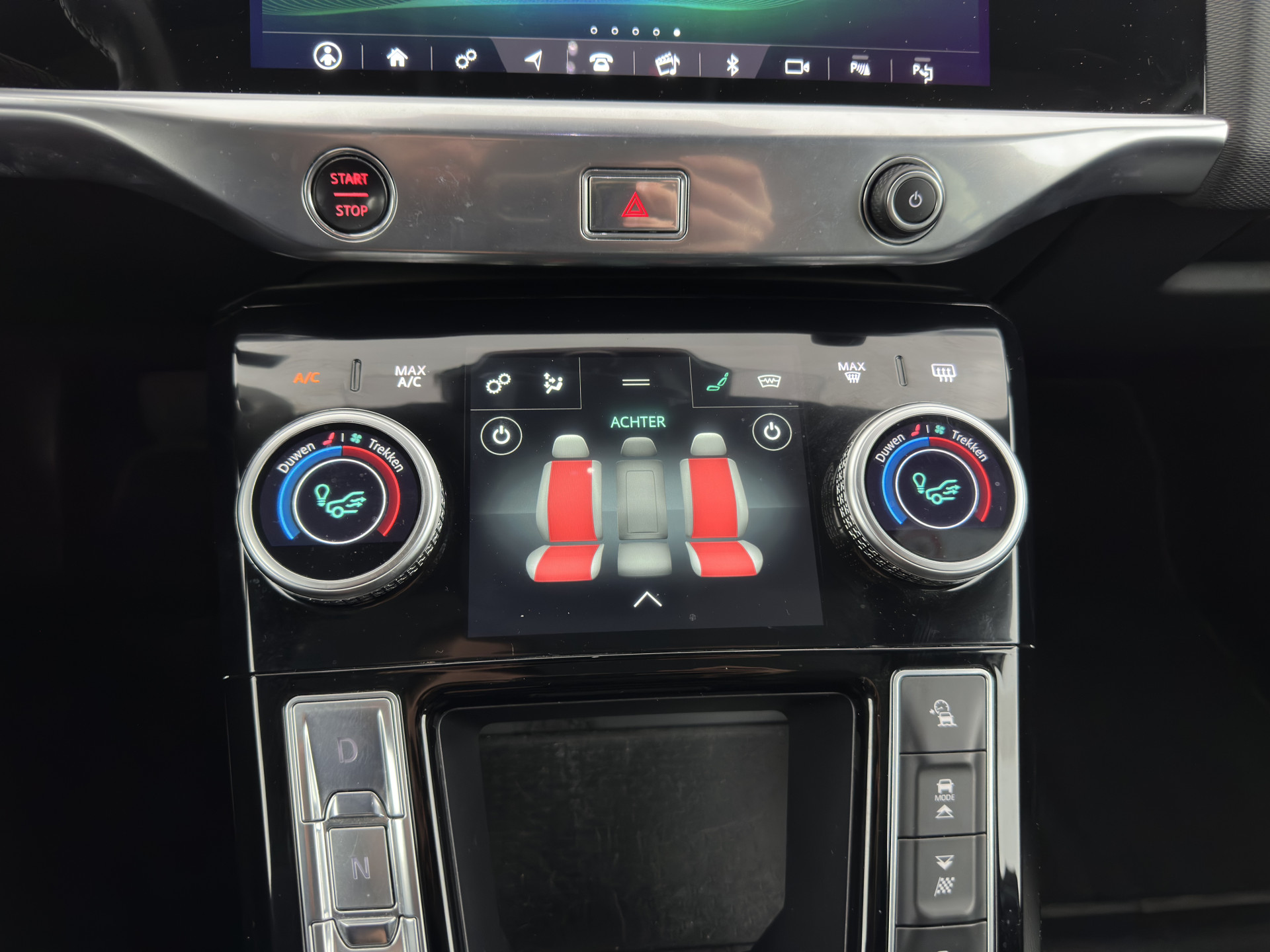 Jaguar I-PACE EV400 HSE 90 kWh AWD (INCL-BTW) *PANO | LEATHER | FULL-LED | MERIDIAN-AUDIO | TOP-VIEW | MEMORY-PACK | BLIND-SPOT | DIGI-COCKPIT | KEYLESS | DAB+ | NAVI-FULLMAP | ECC | HEATED-COMFORTSEATS | PDC | CCS-FASTLOADER