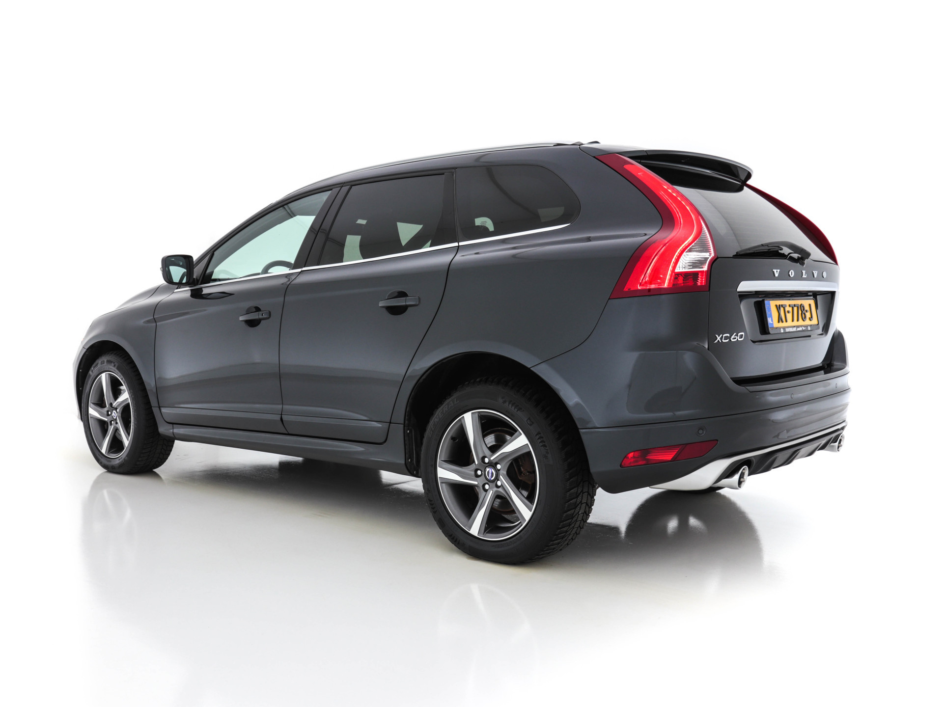 Volvo XC60 2.0 D4 R-Design FWD Aut. *NAVI-FULLMAP | LEATHER-ALCANTARA | ECC | HEATED-R-DESIGN-SPORTSEATS | PRIVACY-GLASS |  PDC | SHIFT-PADDLES | CRUISE | 18"ALU*