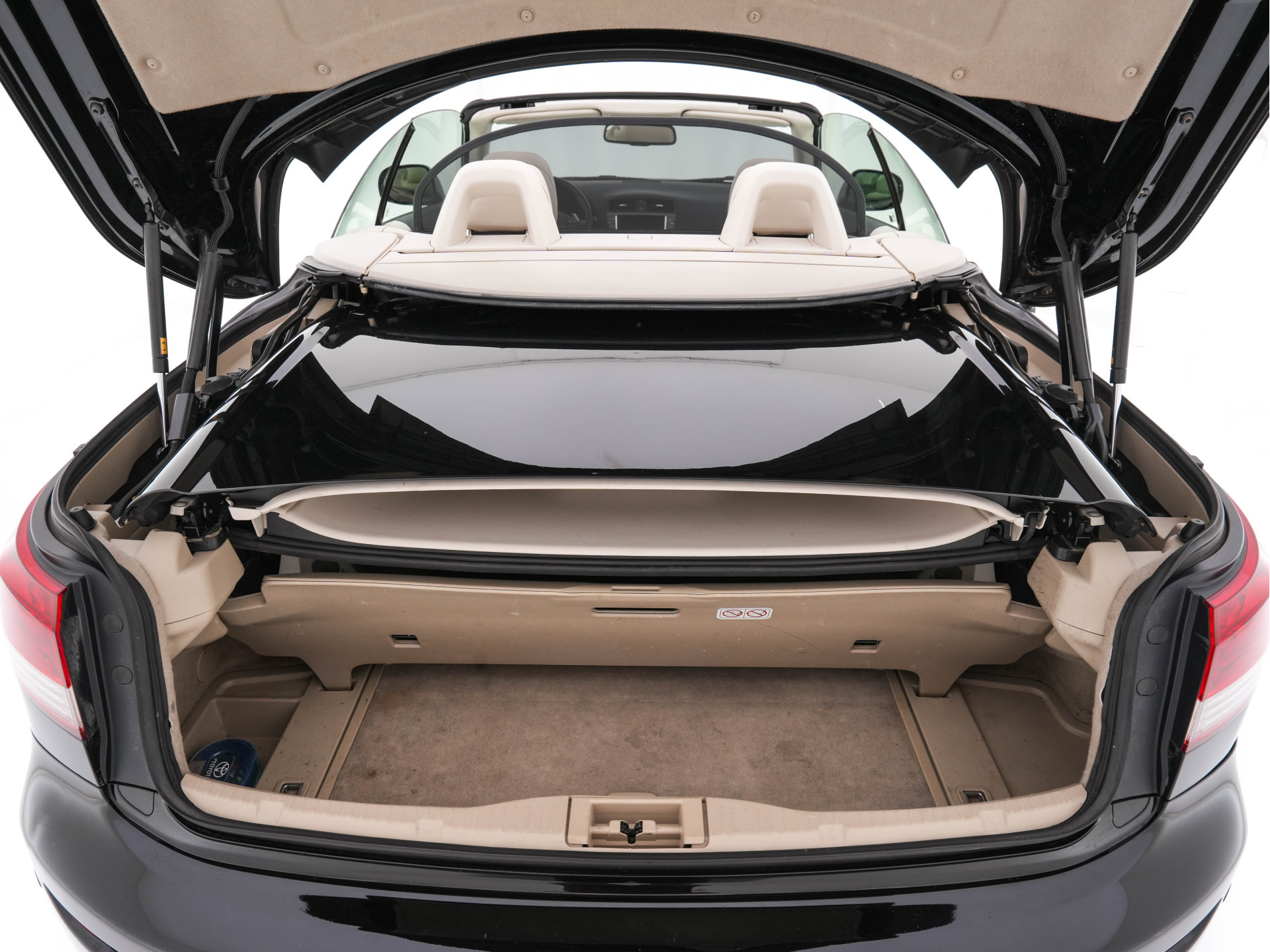 Lexus IS Cabriolet 250C Luxury Aut. * LEATHER | NAVI-FULLMAP | KEYLESS | PDC | SHIFT-PADDLES | CRUISE | ECC | HEATED-SEATS | CAMERA | AIRSCARF | 18''ALU *