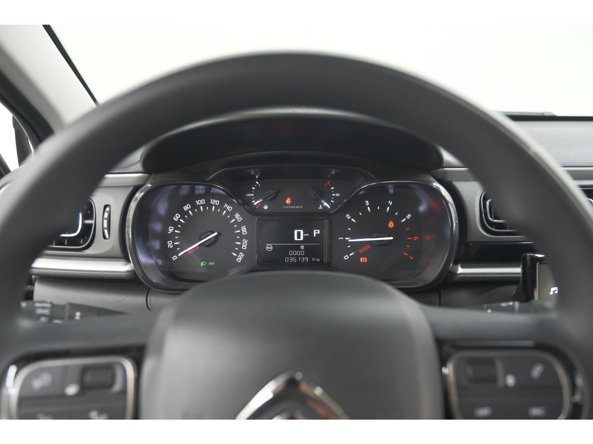 Citroen C3 PureTech 110 EAT6 C-Series | Apple Carplay | Parkeersensoren | Climate Control