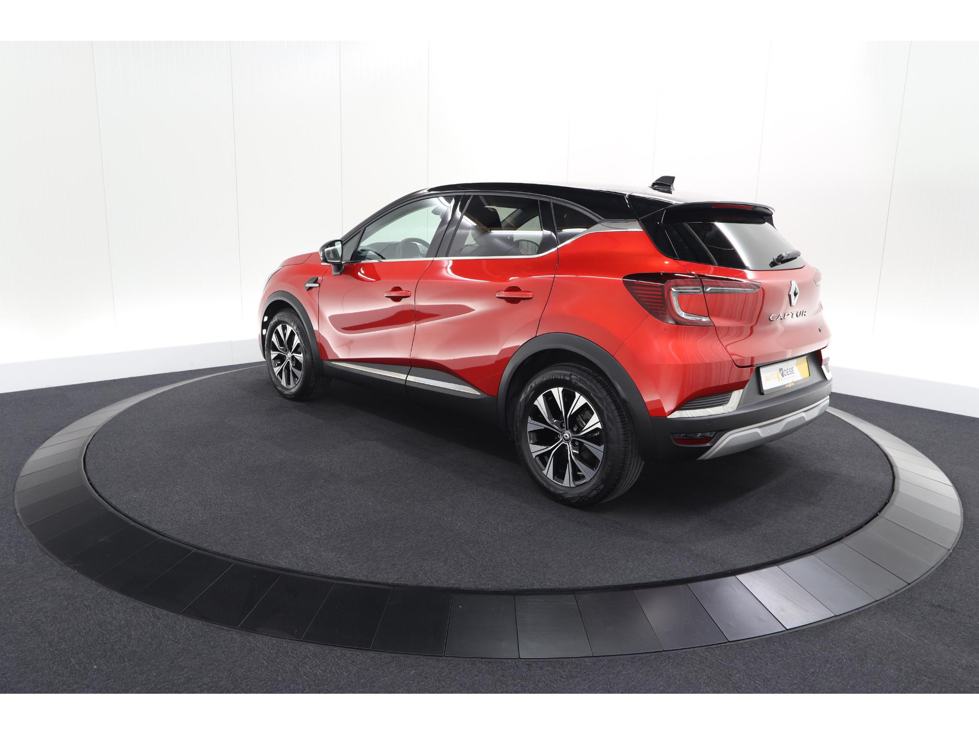 Renault Captur 1.6 E-Tech Full Hybrid 145 Techno | Navigatie | Camera | Parkeersensoren | Apple Carplay