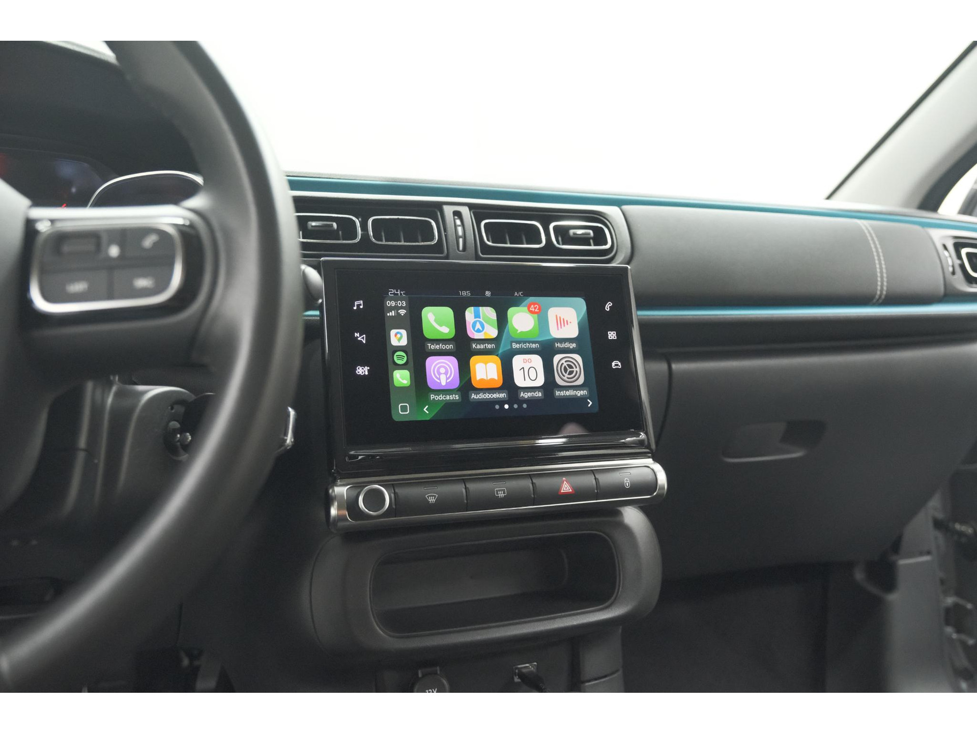 Citroen C3 PureTech 110 EAT6 Shine | Camera | Navigatie | Parkeersensoren | Apple Carplay | 17 Inch Lichtmetalen Velgen