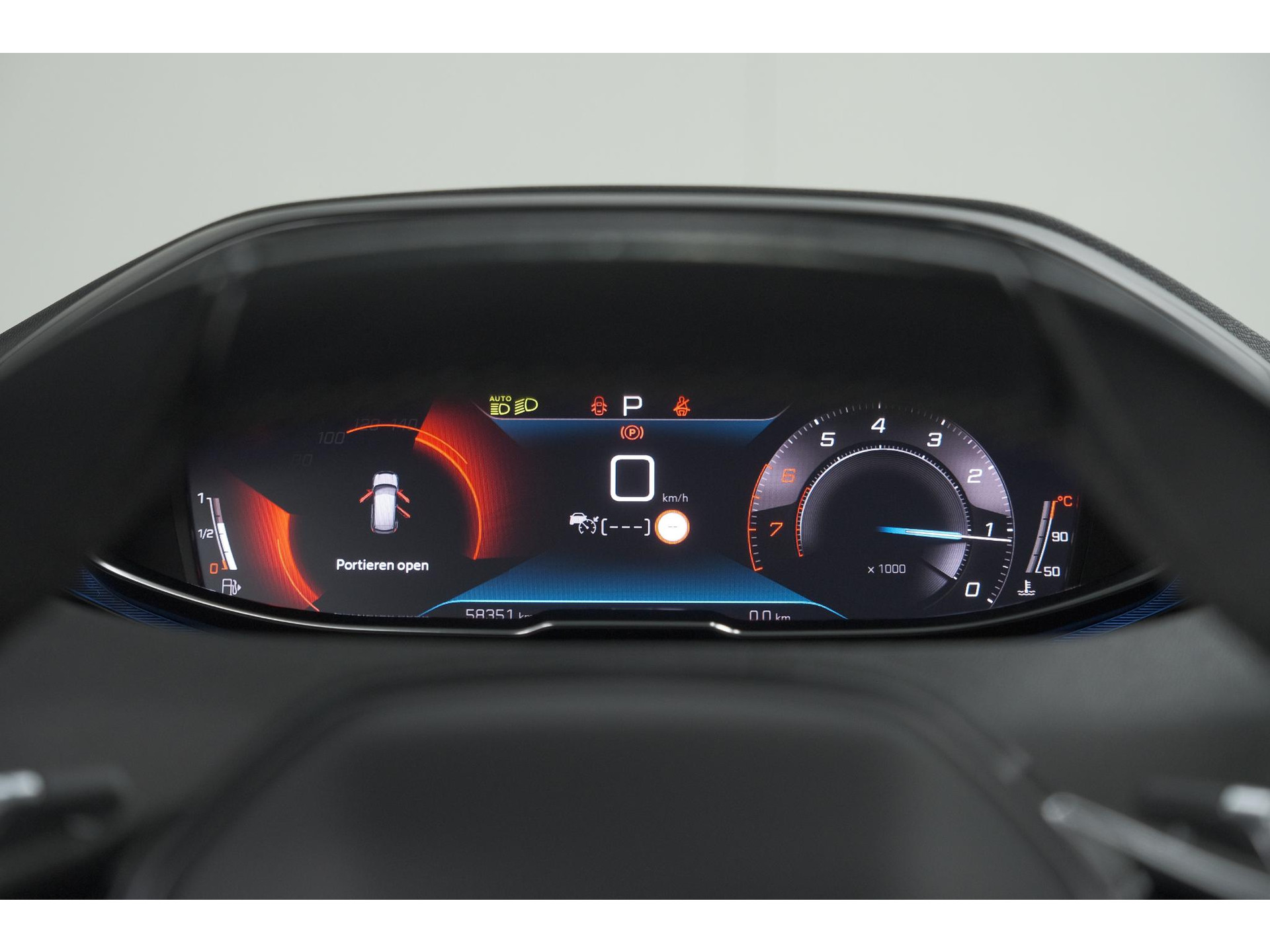 Peugeot 3008 PureTech 130 EAT8 Allure | Camera | Adaptieve Cruise Control | Elektrische Kofferklep