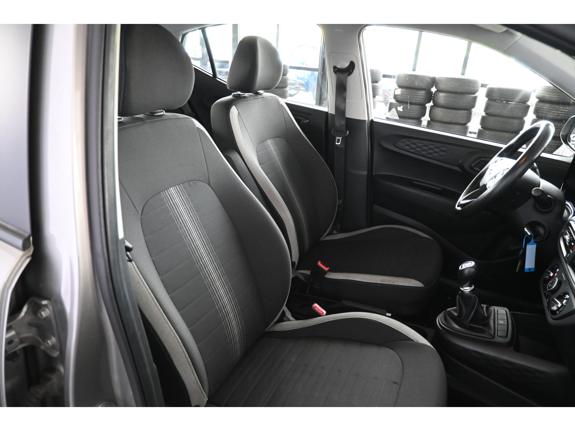 Hyundai i10 1.0 Comfort Airco Carplay Cruise Control LED 1e Eigenaar Rijklaarprijs! Inruil Mogelijk!