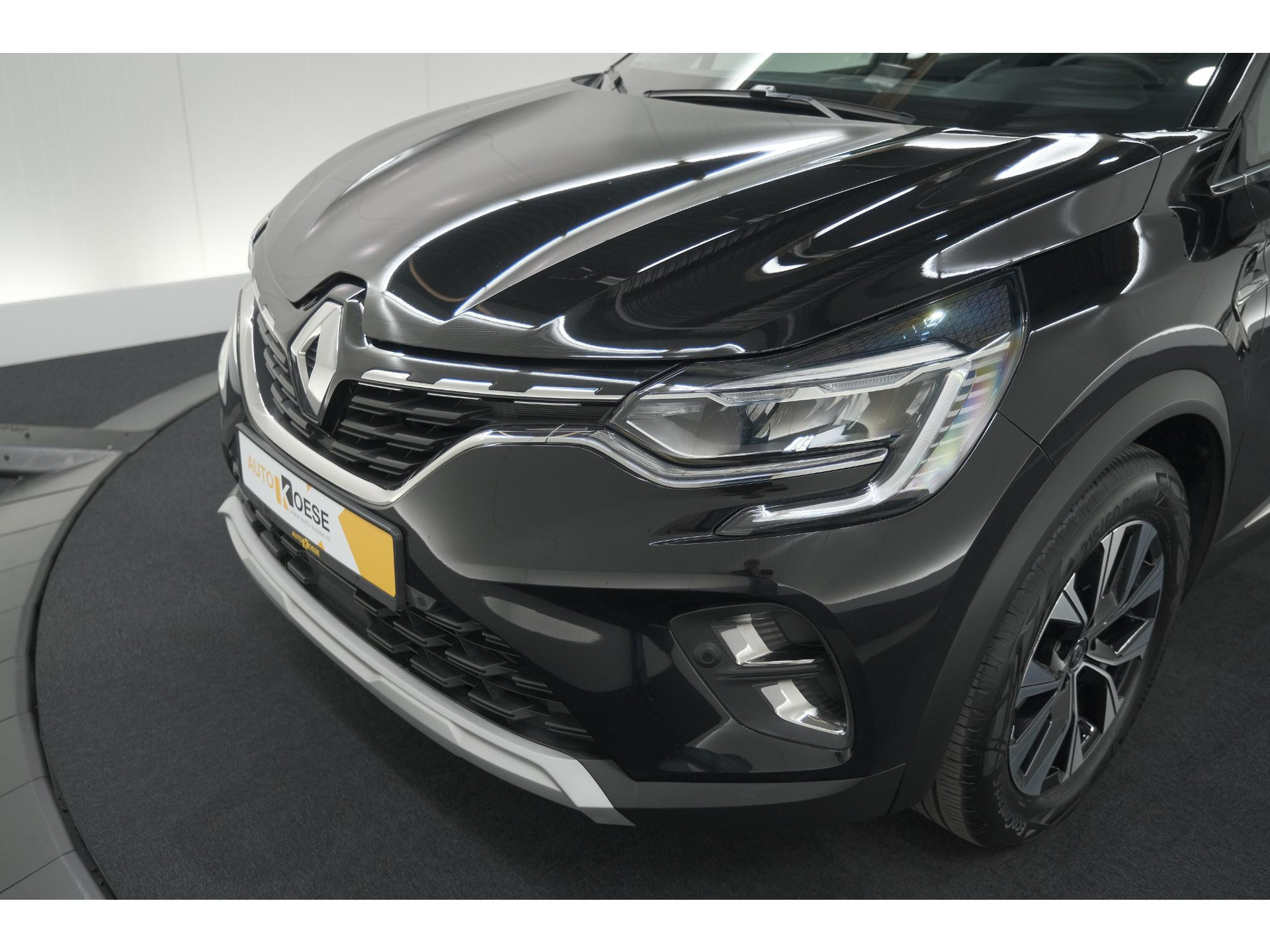 Renault Captur Mild Hybrid 140 EDC Intens | Camera | Navigatie | Parkeersensoren | Stoelverwarming