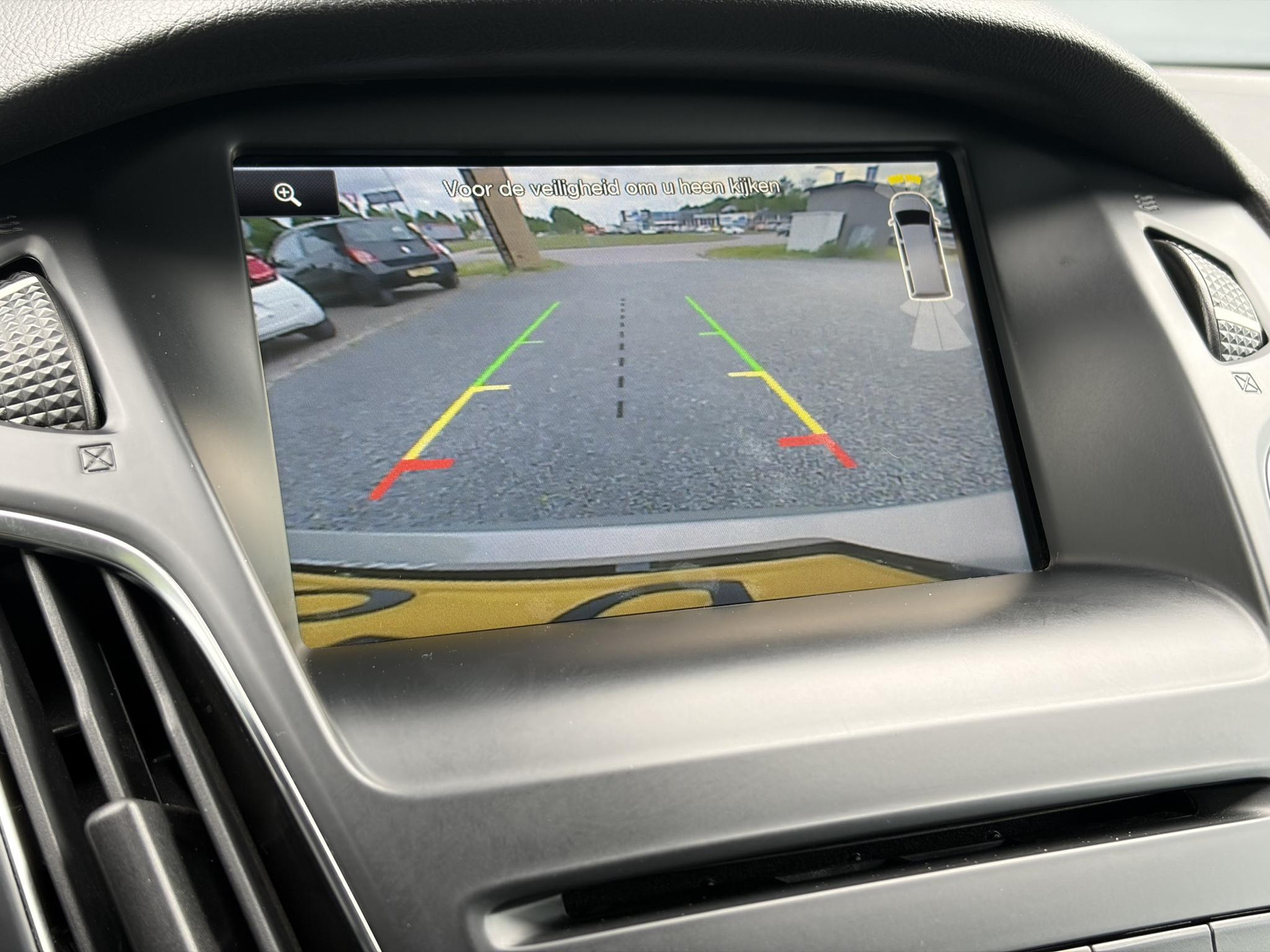 Ford Focus Wagon 1.5 Titanium Edition 1e Eigenaar,150pk,Navi,Camera,6 Bak,Stoelverw,Stuurverw,Leder,Lm velgen,Pdc V+A,Elekt.stoelen,Recent beurt gehad,Apk tot 03-2027