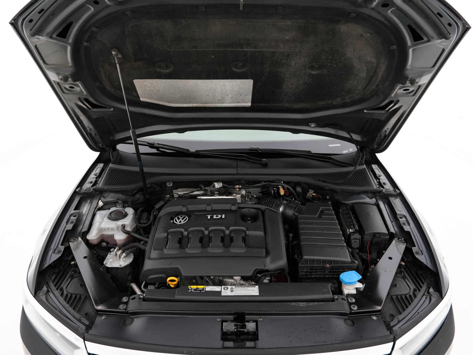 Volkswagen Passat Variant 2.0 BiTDI 4Motion Highline (INCL-BTW) Aut. *PANO | ADAPTIVE-CRUISE | DIGI-COCKPIT | NAVI-FULLMAP | LEATHER-ALCANTARA | FULL-LED | ERGONOMIC-COMFORTSEATS | KEYLESS | ECC | PARKPILOT | TOWBAR | 17''ALU*