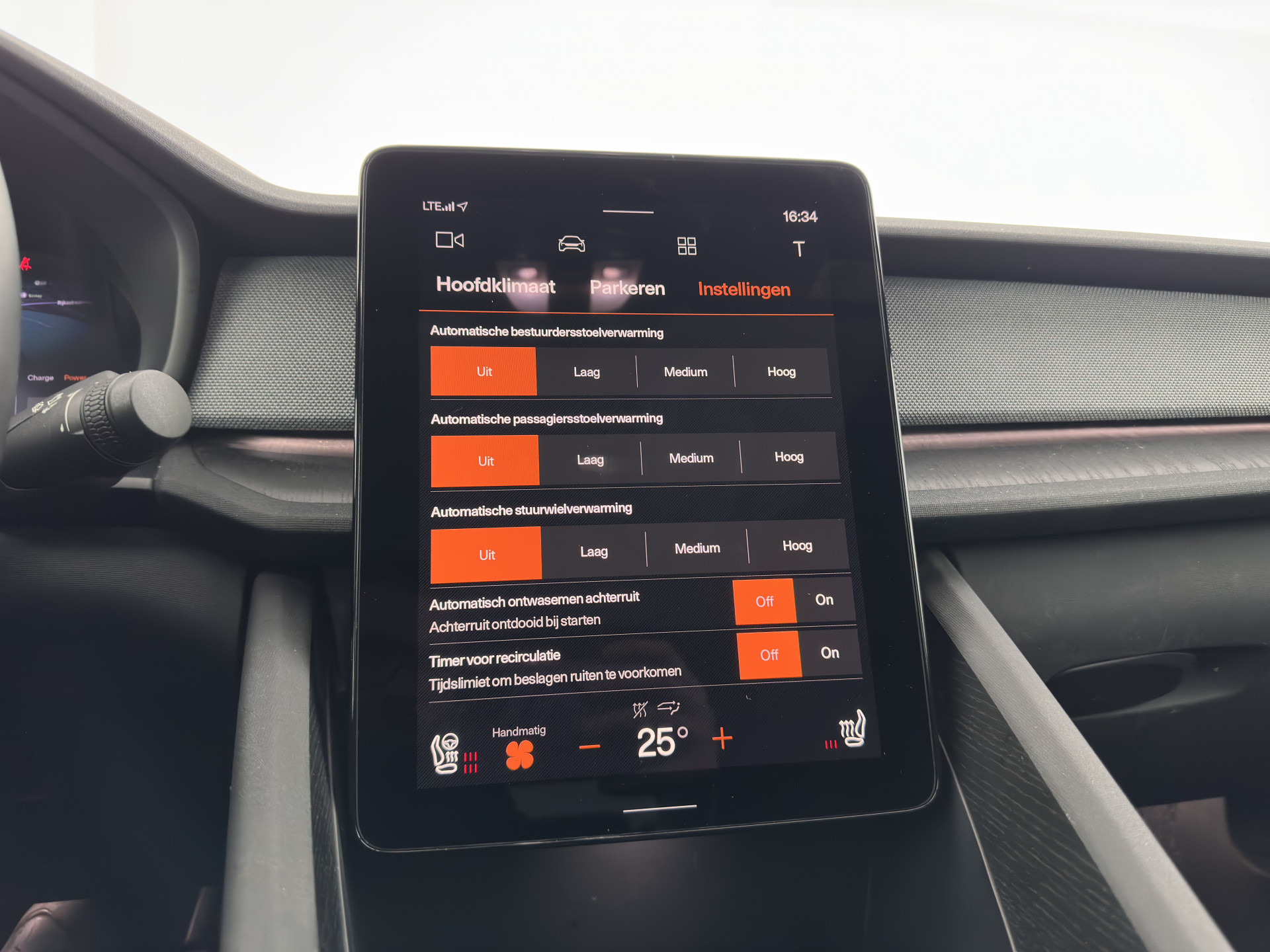 Polestar 2 Long Range Dual Motor Perfomance 78 kwh [ 3-Fase ]  { SOH-95% } (INCL-BTW) Aut. *PANO | NAVI-FULLMAP | HARMAN/KARDON-AUDIO | FULL-LED | KEYLESS | DIGI-COCKPIT | MEMORY-PACK |  CARPLAY | DAB+ | HEATED-SPORTSEATS | TOPVIEW | ADAPTIVE-CRUISE |  20