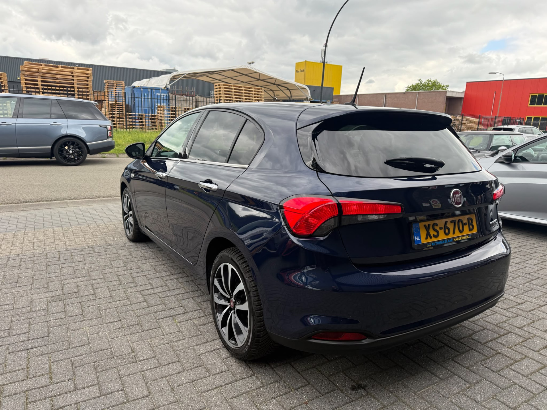 Fiat Tipo 1.4 T-Jet 16v S-Design | 1E EIGENAAR | 3/6/12MND GARANTIE | LED | CRUISE | NAVI | AIRCO | LMV |