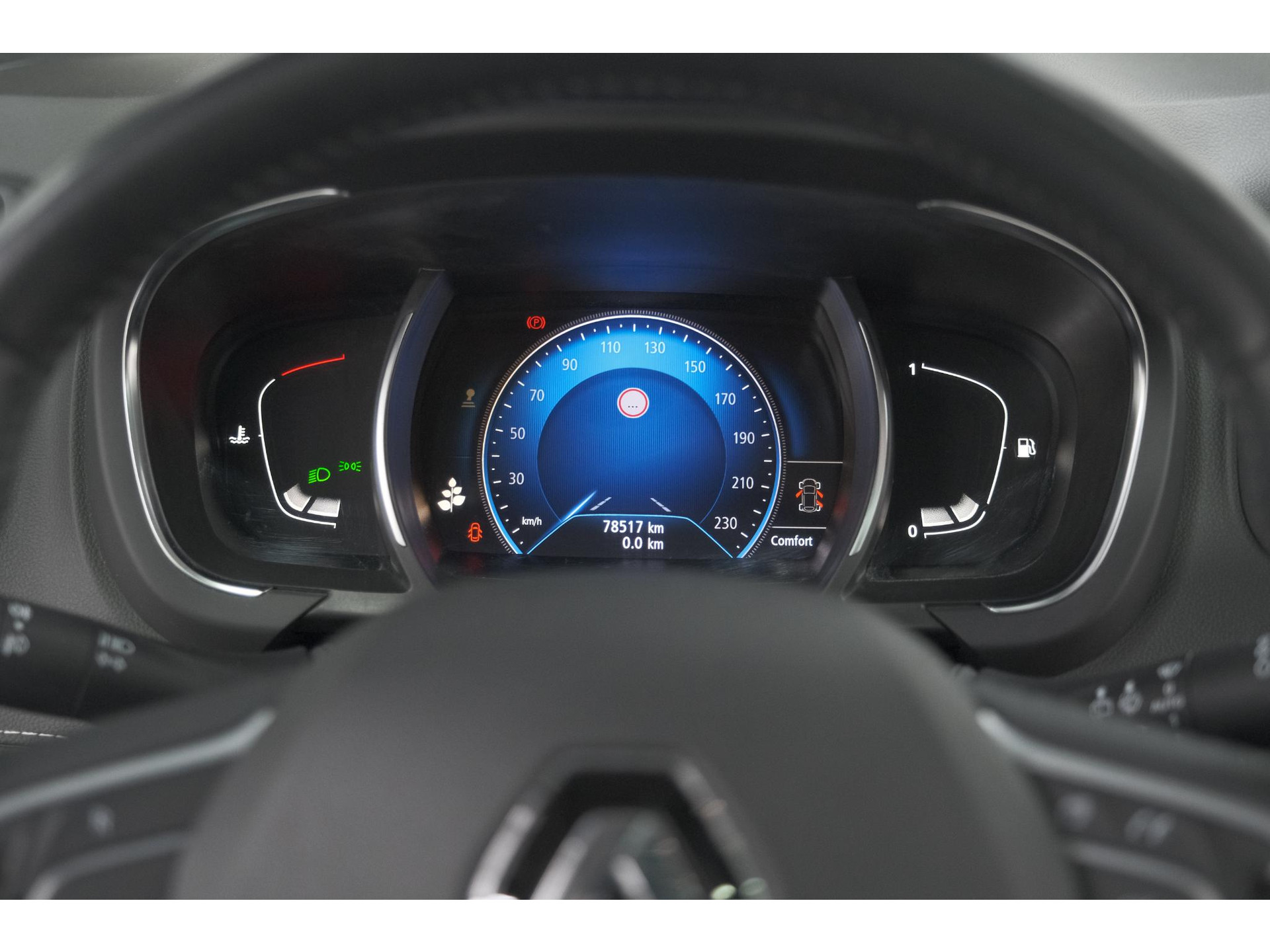 Renault Scénic TCe 130 Intens | Trekhaak | Panoramadak | Camera | Apple Carplay | Dodehoekdetectie