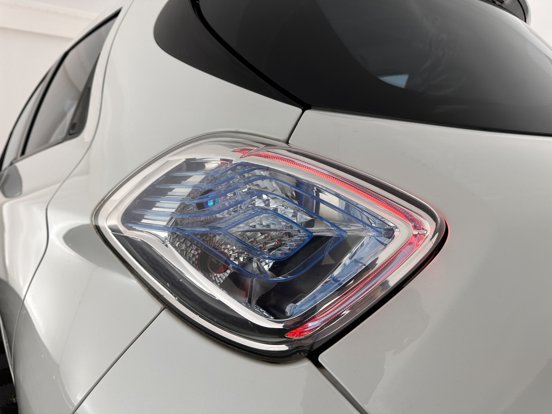 Renault ZOE Q210 Zen Quickcharge R-Link-Pack 22 kWh (ex Accu) [ 3-Fase ] Aut. *NAVI-FULLMAP | DIGI-COCKPIT | LED-LIGHTS | KEYLESS | COMFORT-SEATS | ECC | PDC | CRUISE | 17''ALU*