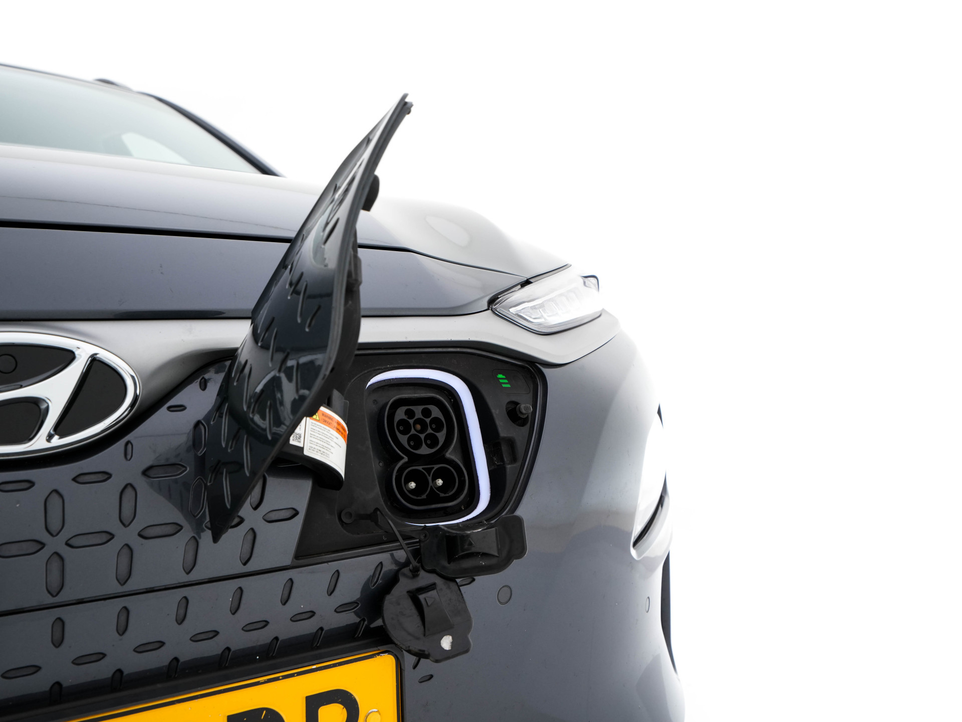 Hyundai Kona EV Premium 64 kWh ( Fase-3 ) { SOH-96%) (INCL-BTW) *AUT | HEAT-PUMP | NAVI-FULLMAP | KEYLESS | CAMERA | DAB | ECC | PDC | ADAPTIVE-CRUISE | CCS-FASTLOADER | LANE-ASSIST | HEATED-COMFORTSEATS | 17''ALU*