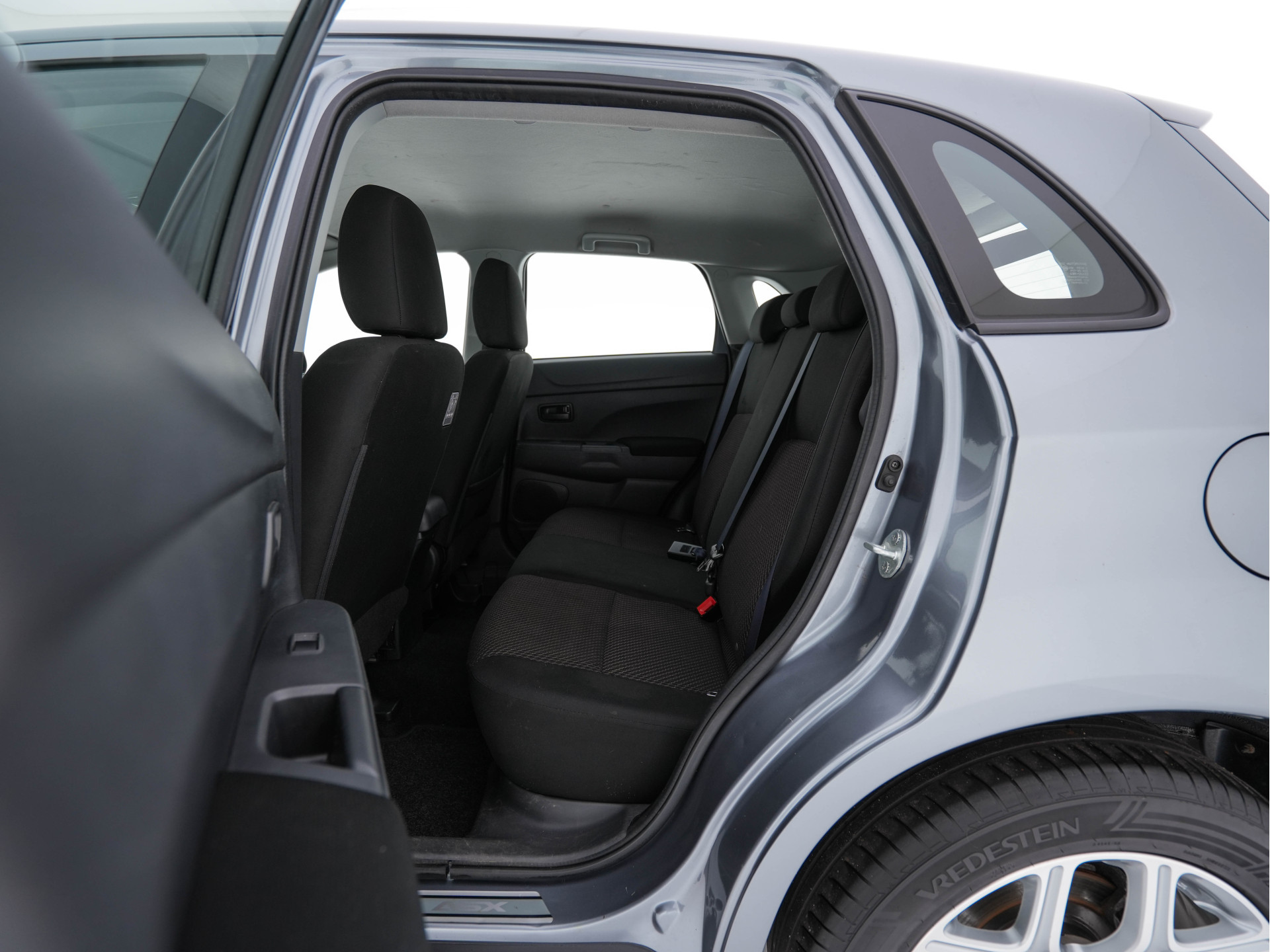 Mitsubishi ASX 1.6 ClearTec Entry *AIRCO | KEYLESS | COMFORT-SEATS | TOWBAR | 18''ALU*