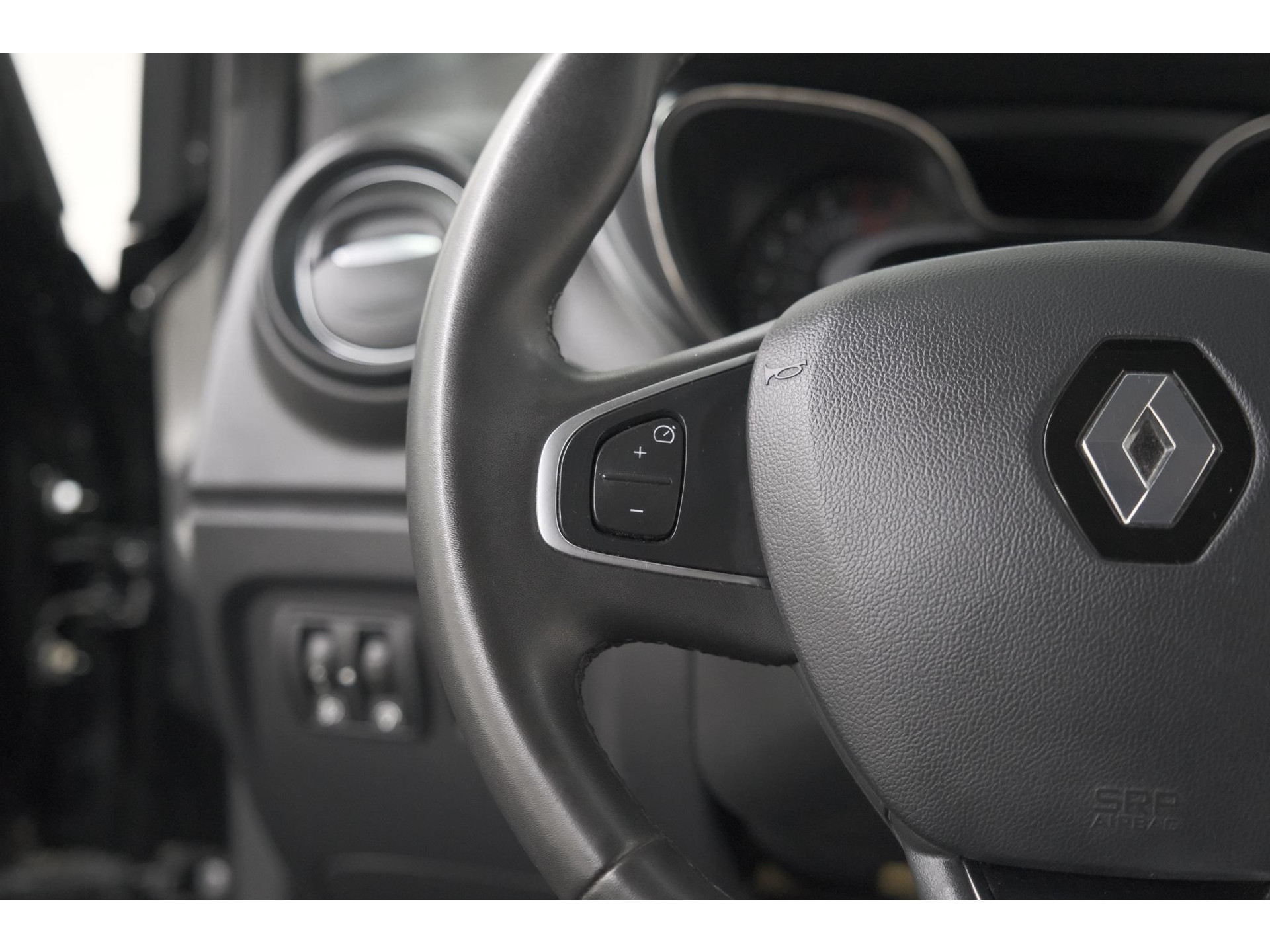 Renault Captur TCe 90 Limited | Trekhaak | Navigatie | Parkeersensoren