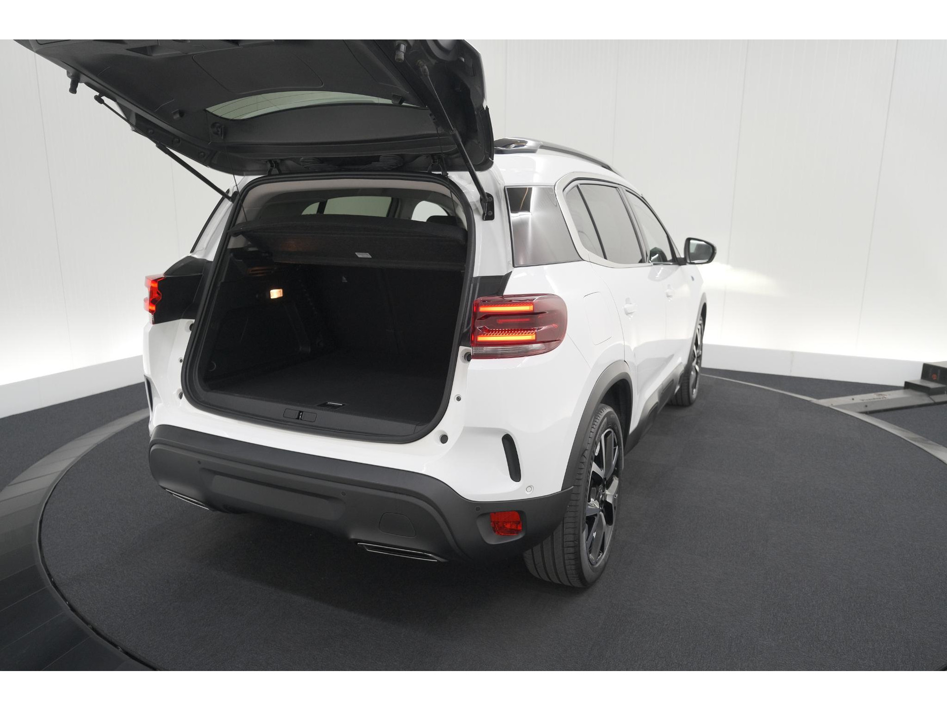 Citroen C5 Aircross 1.6 Plug-in Hybrid 225 Shine | Adaptieve Cruise Control | Pack Ambiance | Camera