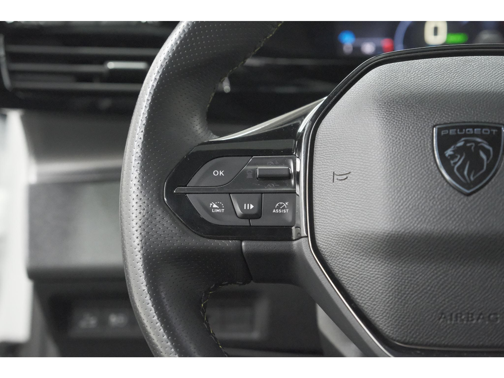 Peugeot 308 SW 1.6 HYbrid 180 GT Pack Business | Trekhaak | 360 Camera | Adaptieve Cruise Control | Elektronische Kofferklep