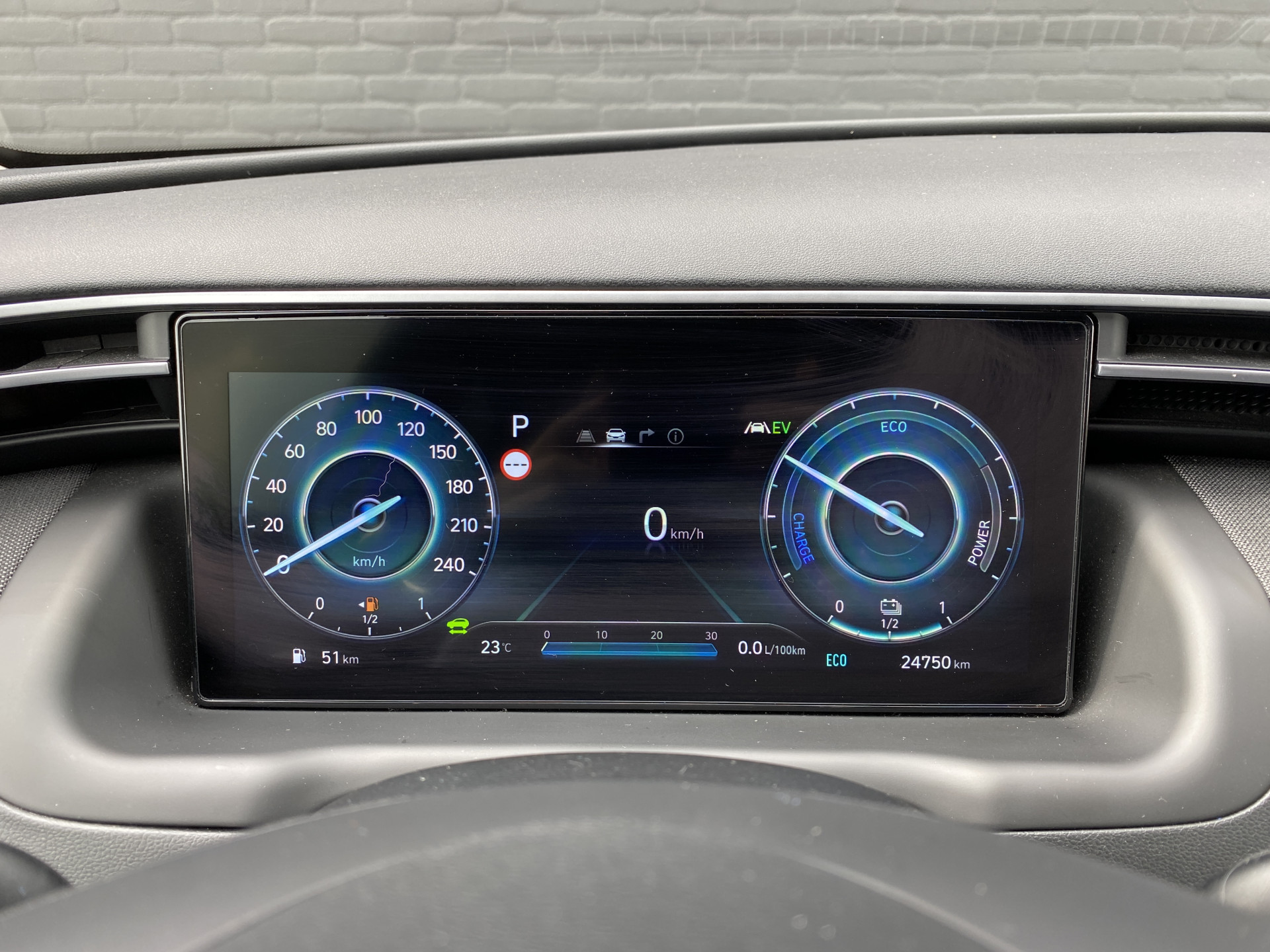 Hyundai Tucson 1.6 T-GDI PHEV 265 pk Comfort Smart 4WD | 1e eigenaar | navigatie | elektr. a. klep | adapt. cruise | camera | BTW auto