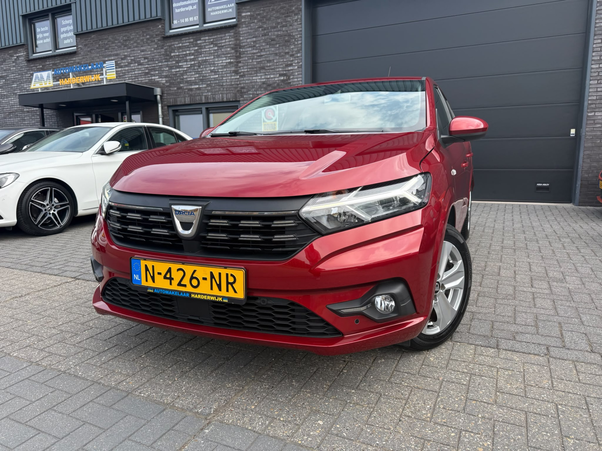 Dacia Sandero 1.0 TCe 90 Comfort | 2E EIGENAAR |3/6/12 MND GARANTIE | AIRCO | PDC | CAMERA | NAVI |