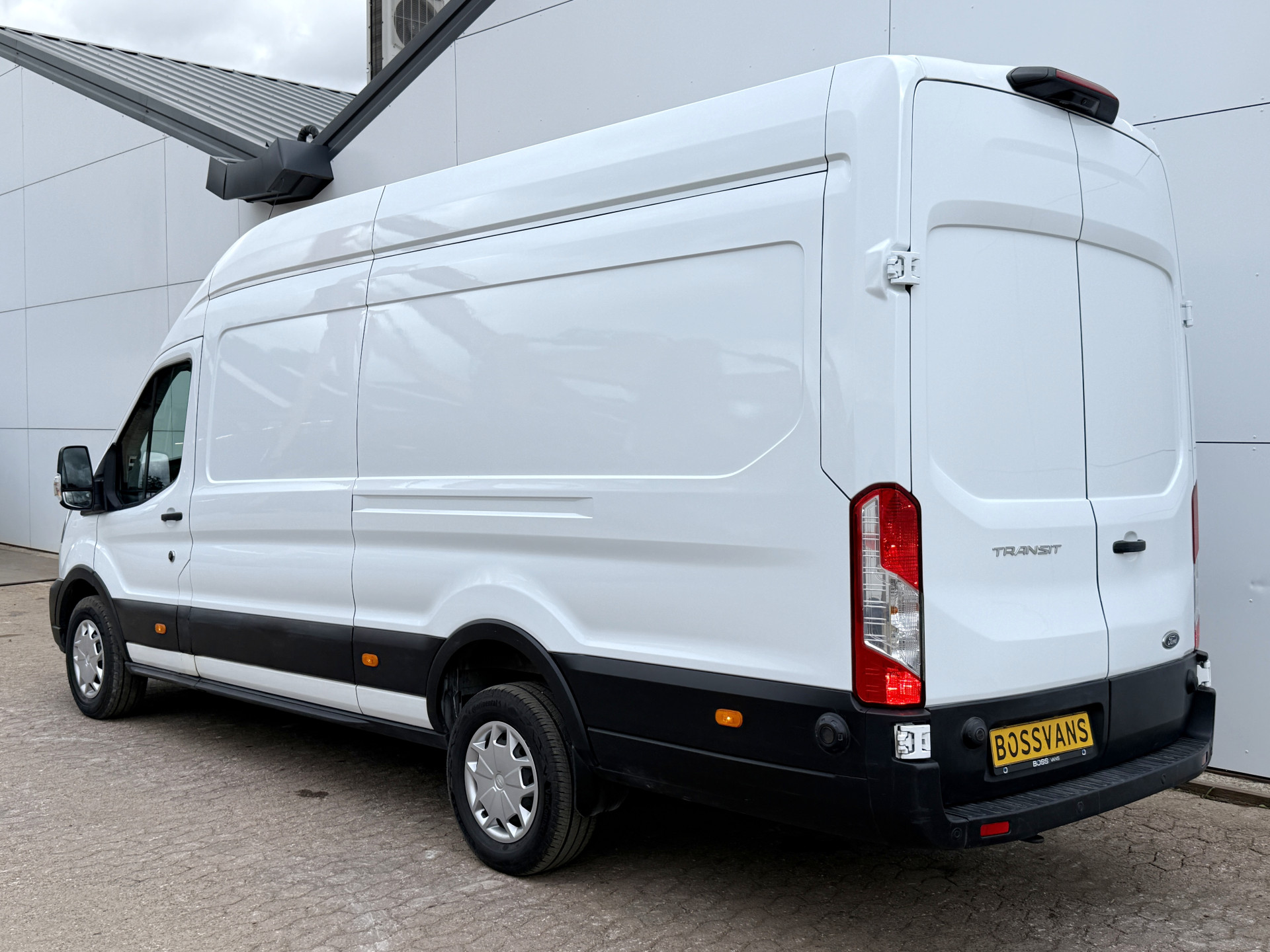 Ford Transit DC 2.0 TDCI 170PK L4H3 Dubbele Cabine 6-Stoelen Airco Cruise Control Camera Parkeersensoren v+a