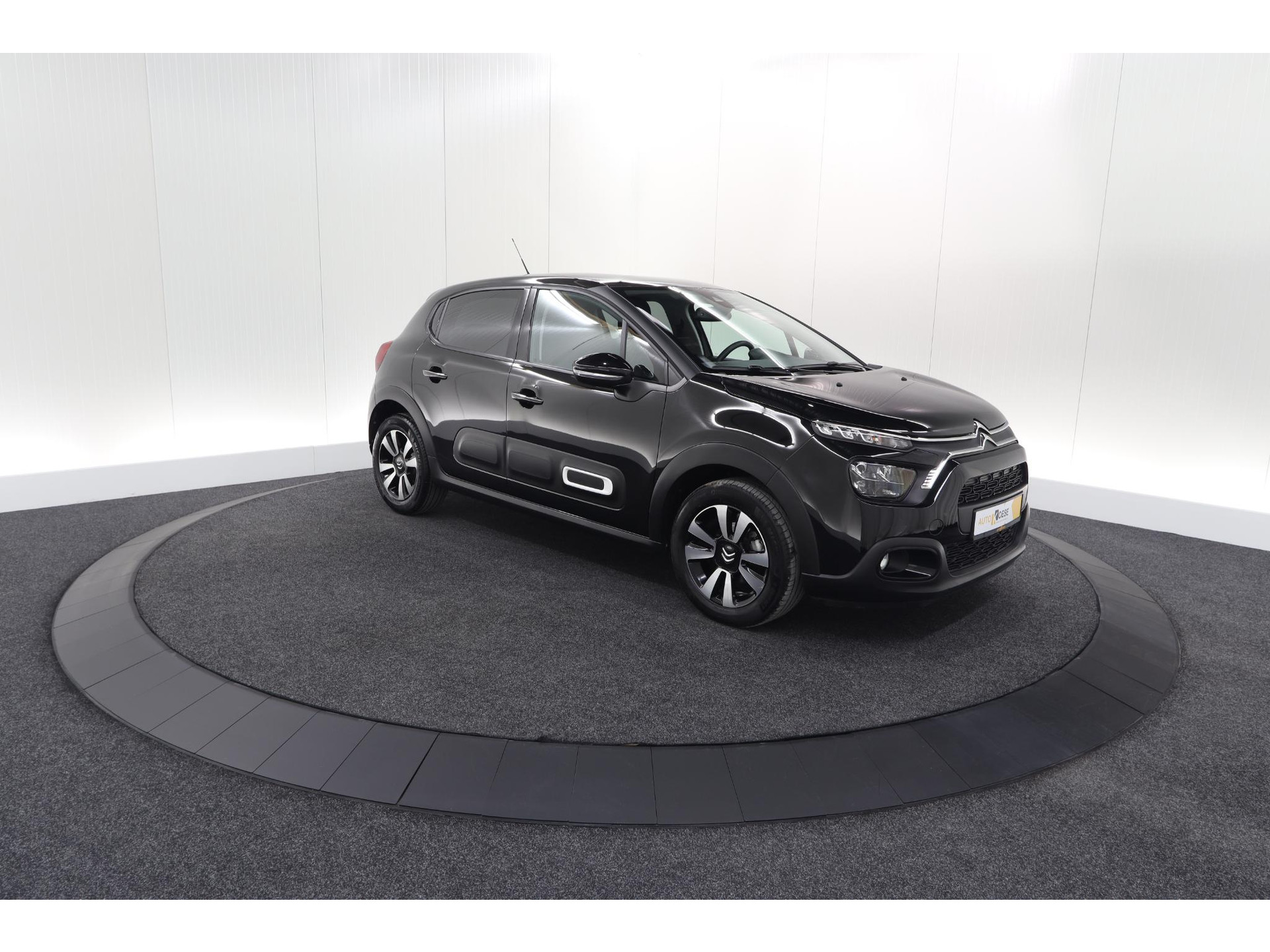 Citroen C3 PureTech 110 EAT6 Max | Apple Carplay | Parkeersensoren | Climate Control | 16 Inch Lichtmetalen Velgen