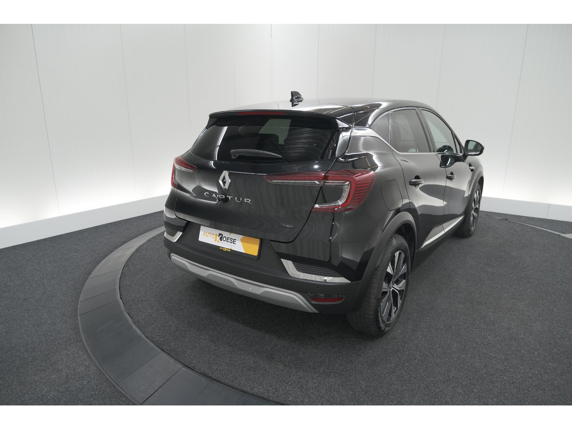 Renault Captur 1.6 E-Tech Hybrid 145 Techno | Pack Parking | Camera | Navigatie | Apple CarPlay