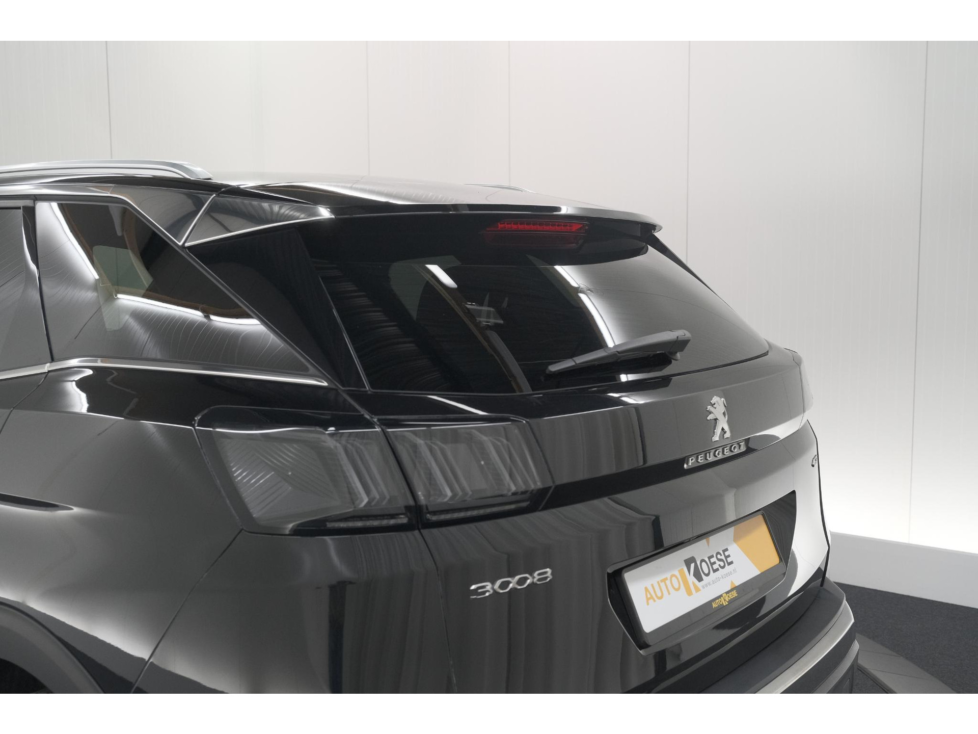 Peugeot 3008 PureTech 130 EAT8 GT | Adaptieve Cruise Control | Camera | Navigatie | Apple Carplay