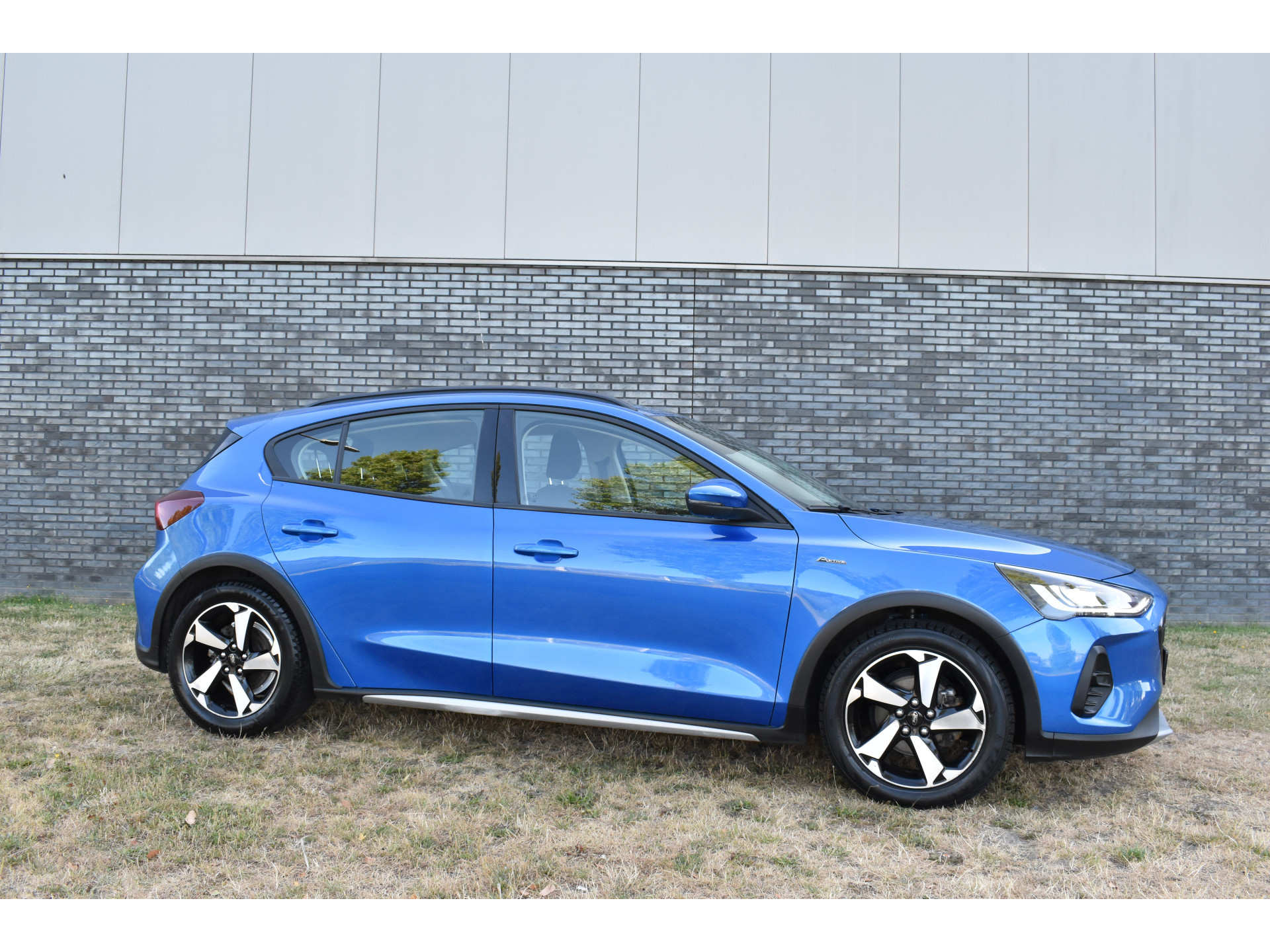 Ford Focus 1.0 92 kW AT Active MHEV Automaat Navigatie Pdc Stoel/stuur verwarming
