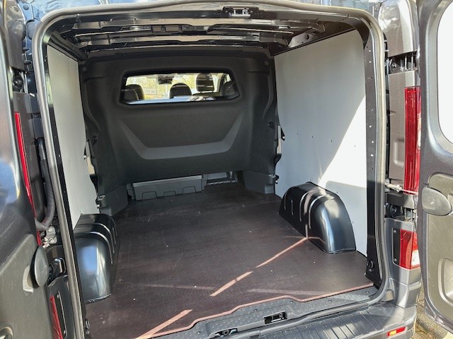 Renault Trafic 170PK L2H1 Extra DC DUBBEL CABINE | NAVI | CAMERA | CLIMAT CONTROL