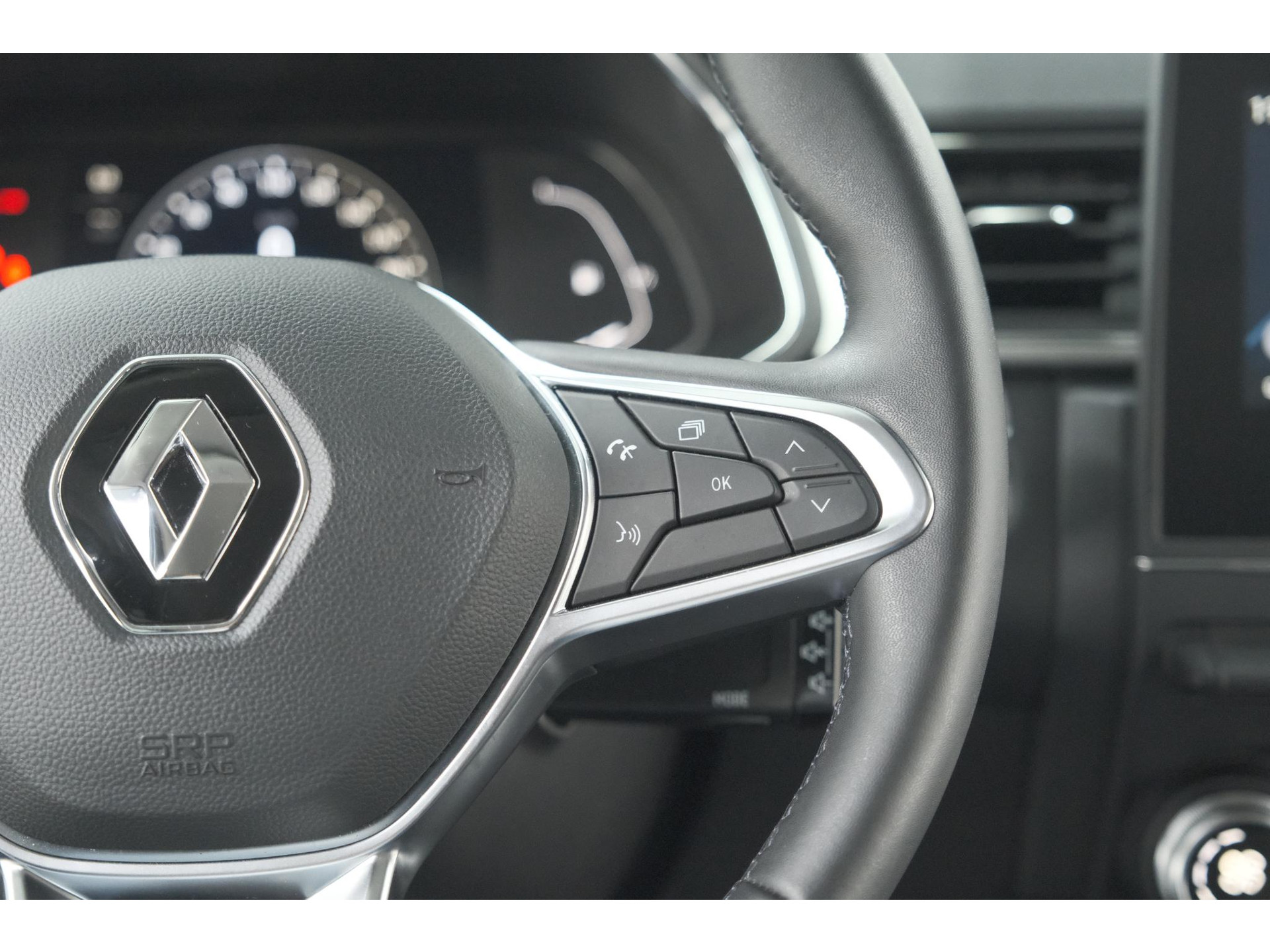 Renault Captur TCe 90 Intens | Trekhaak | Camera | Navigatie | Parkeersensoren | Apple Carplay