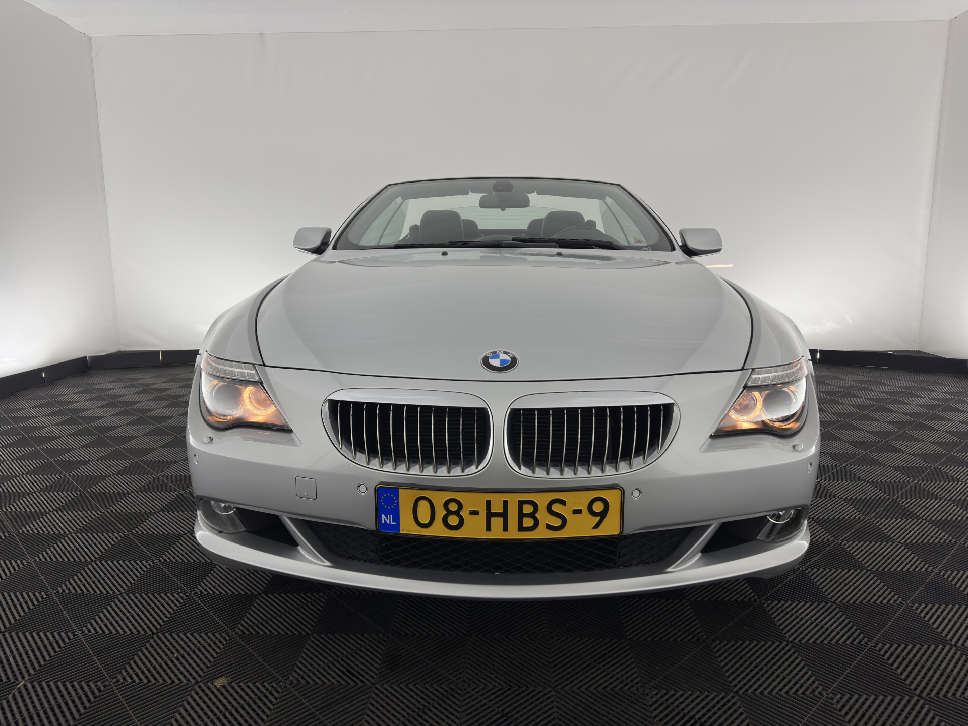 BMW 6-serie Cabrio 650i Aut. *LEATHER | BI-XENON | MEMORY-PACK | SHIFT-PADDLES | HEATED-SPORTSEATS | KEYLESS | NAVI-FULLMAP | ECC | HEAD-UP | PDC | CRUISE | AIRSCARF | 19''ALU*