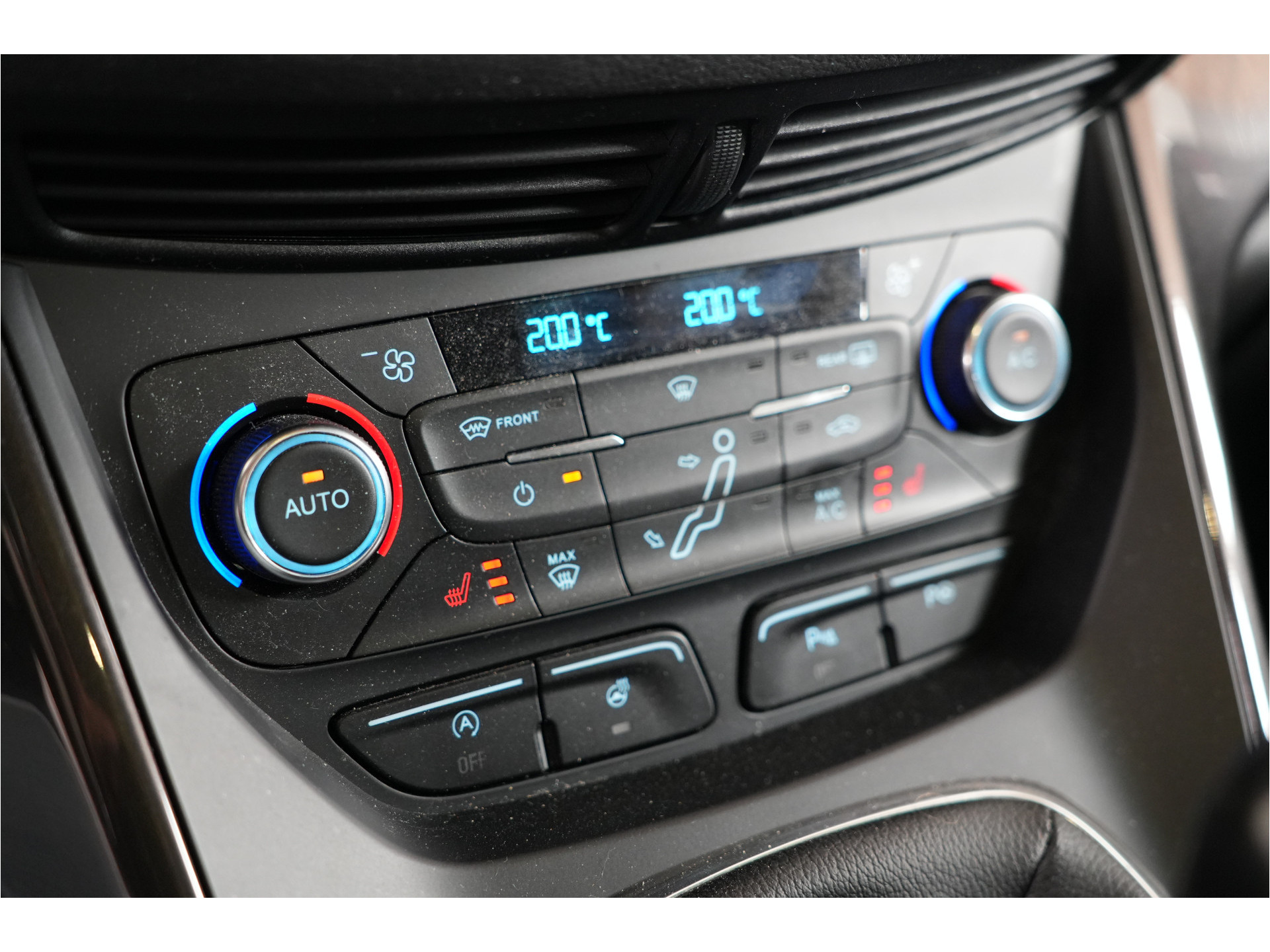 Ford C-Max 1.5 Titanium | Trekhaak | Navi | Stl. verw. | Cruise |