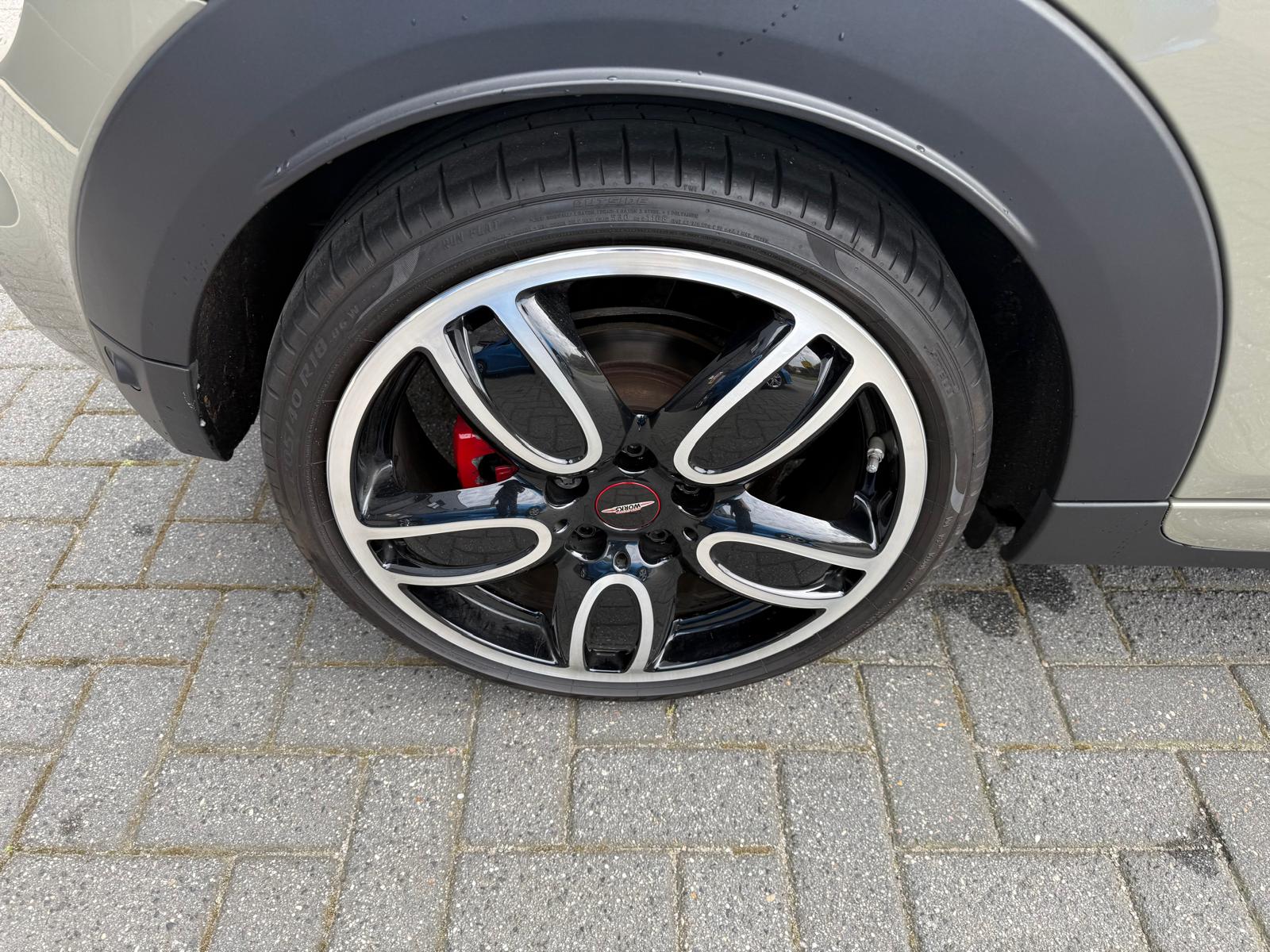 MINI Mini 2.0 John Cooper Works Chili | 1E EIGENAAR | 3/6/12MND GARANTIE | 230PK | PANO | ACC | CARPLAY | LED | HEAD-UP | NAVI | DAB |