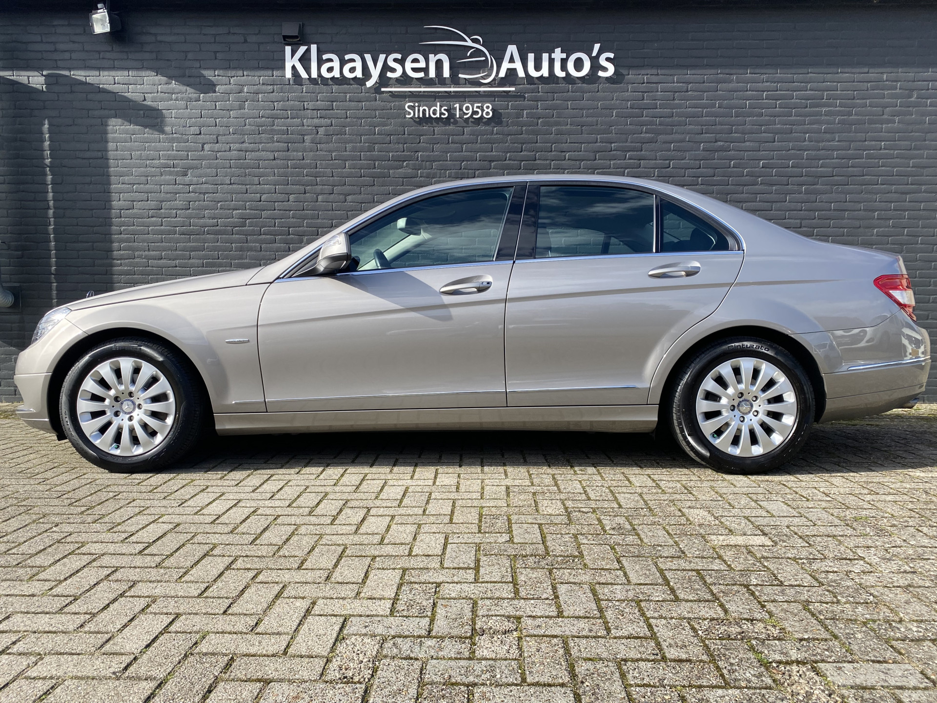 Mercedes-Benz C-klasse 180 K. Elegance AUT. | dealer onderhouden  | 2e eigenaar | liefhebbers exemplaar | NL auto
