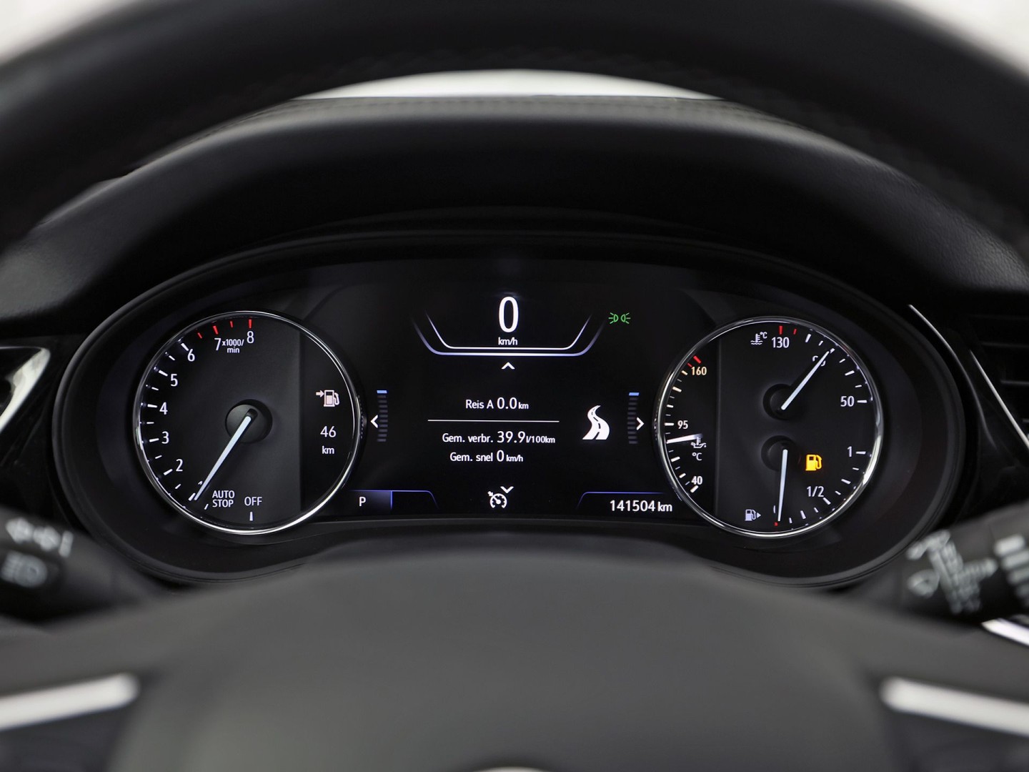 Opel Insignia 1.5 Turbo Business Executive 165Pk Automaat (APPLE CARPLAY, GROOT NAVI, CLIMATE, CAMERA, STUUR/STOELVERWARMING, ADAPTIVE CRUISE, SPORTSTOELEN, GETINT GLAS, TREKHAAK, NIEUWSTAAT)