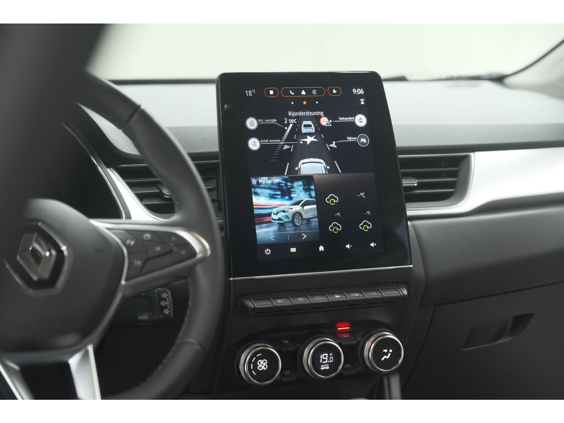 Renault Captur Mild Hybrid 140 EDC Techno | Trekhaak | 360 Camera | 9.3 Inch Grootscherm | Apple Carplay | Parkeersensoren