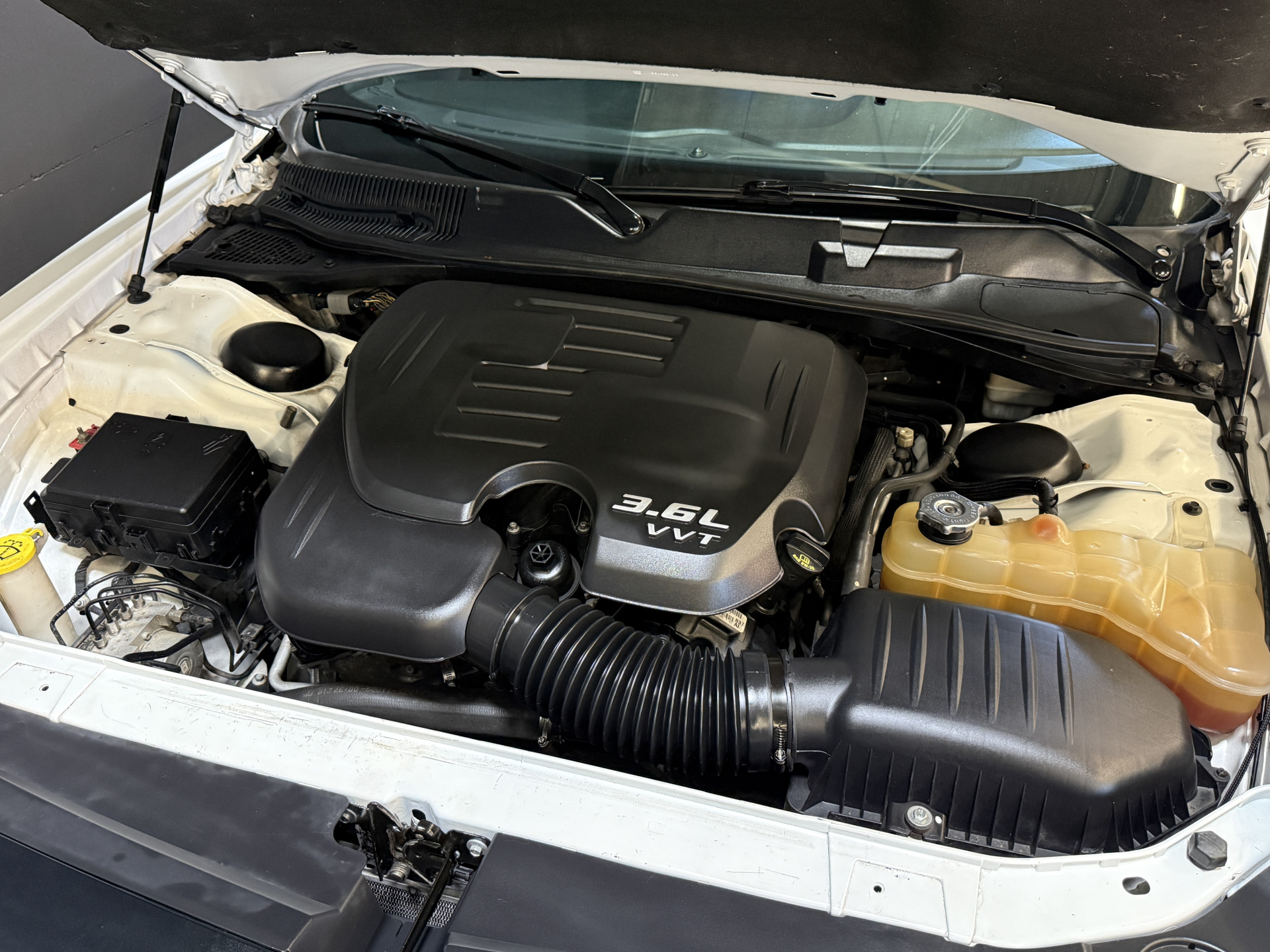 Dodge DODGE CHALLENGER 3.6 V6 | Schuifdak | Camera | Climate Control
