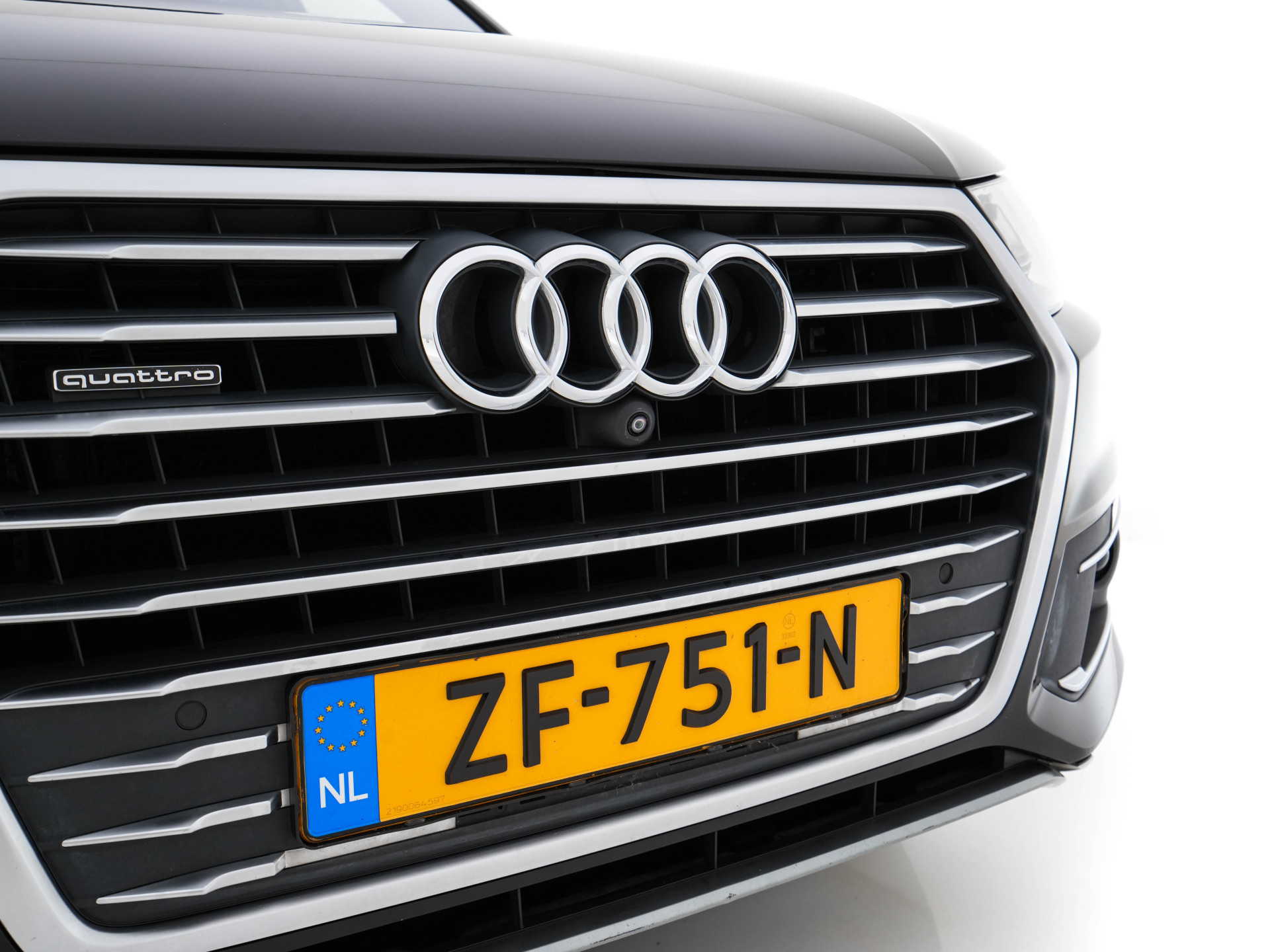 Audi Q7 3.0 TDI e-tron Quattro Sport (Plug-In) Aut. *PANO | LEATHER | ADAPTIVE-CRUISE | MATRIX-LED | BOSE-AUDIO | BLINDSPOT | MEMORY-PACK | DIGI-COCKPIT | HEATED-SPORTSEATS | NAVI-FULLMAP | CAMERA | HEAD-UP | SHIFTPADDLES | TOWBAR | 21"*