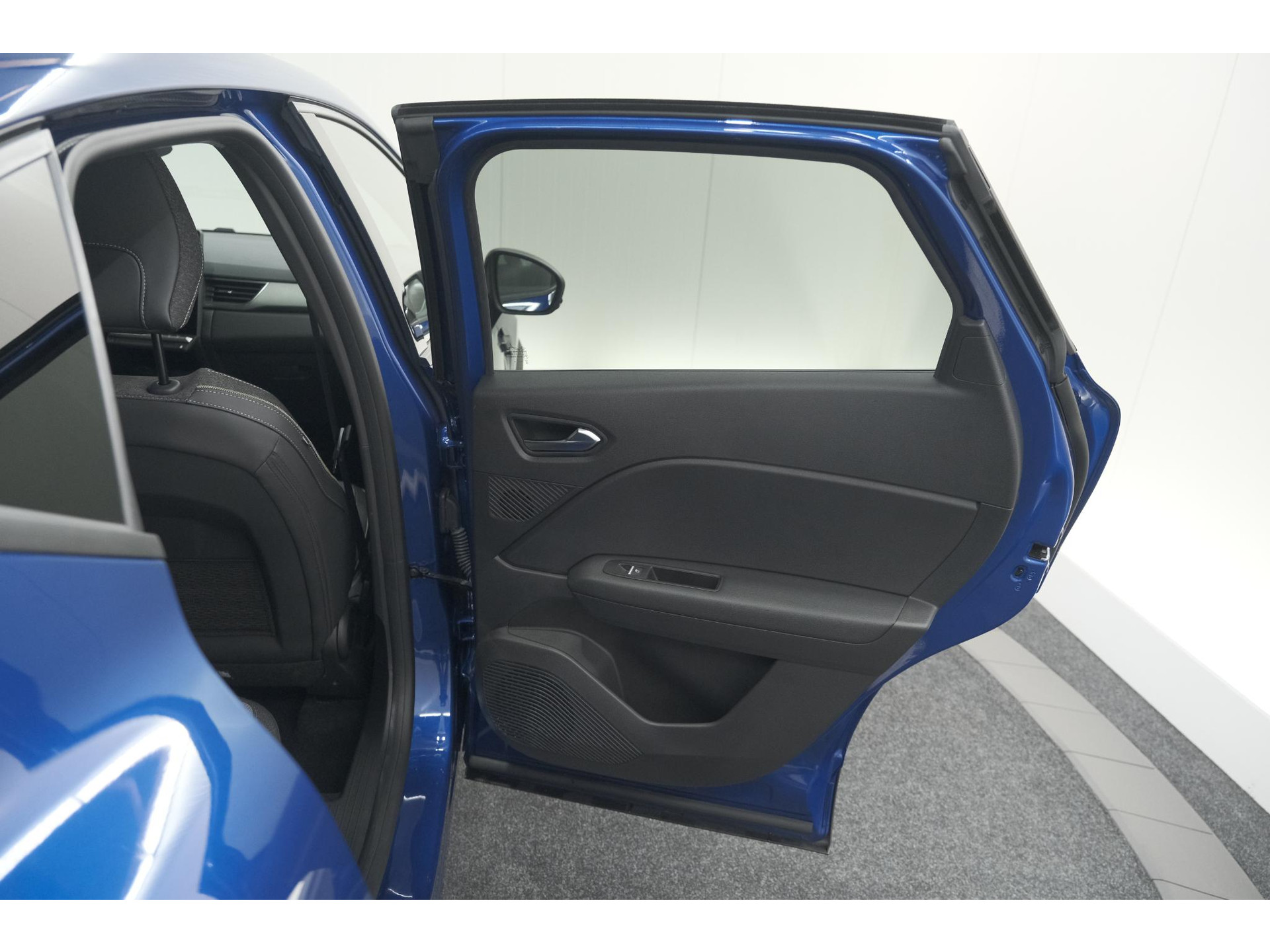 Renault Captur Mild Hybrid 160 techno | Pack Winter | Camera | Adaptieve Cruise Control | Apple Carplay
