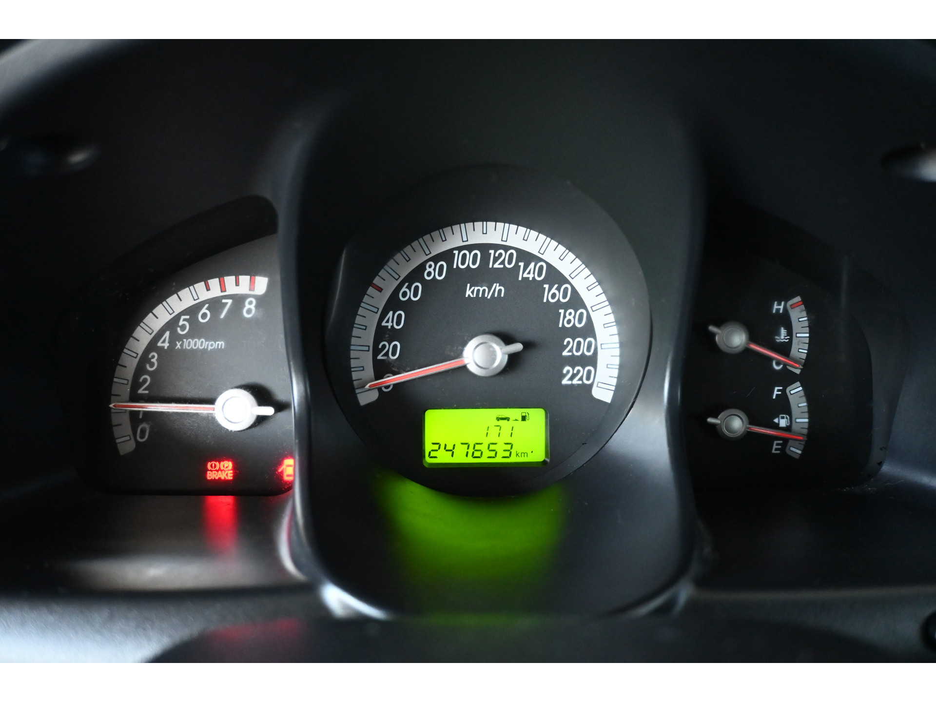 Kia Sportage 2.0 CVVT X-ception Trekhaak Airco Cruise control Leder PDC Android Auto 100% Onderhouden! Inruil Mogelijk!