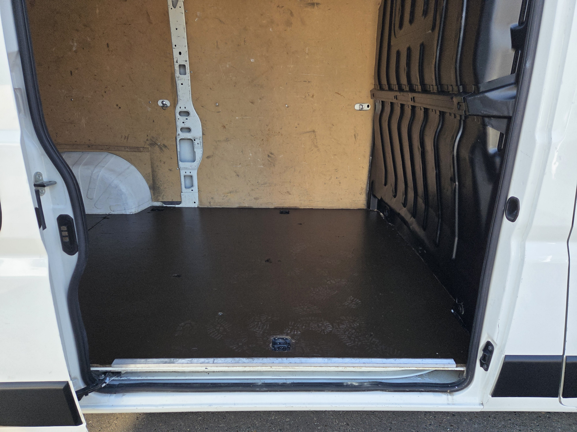 Peugeot Boxer 2.2 BlueHDi 140 Pk L2H2 Airco Cruise control Navigatie