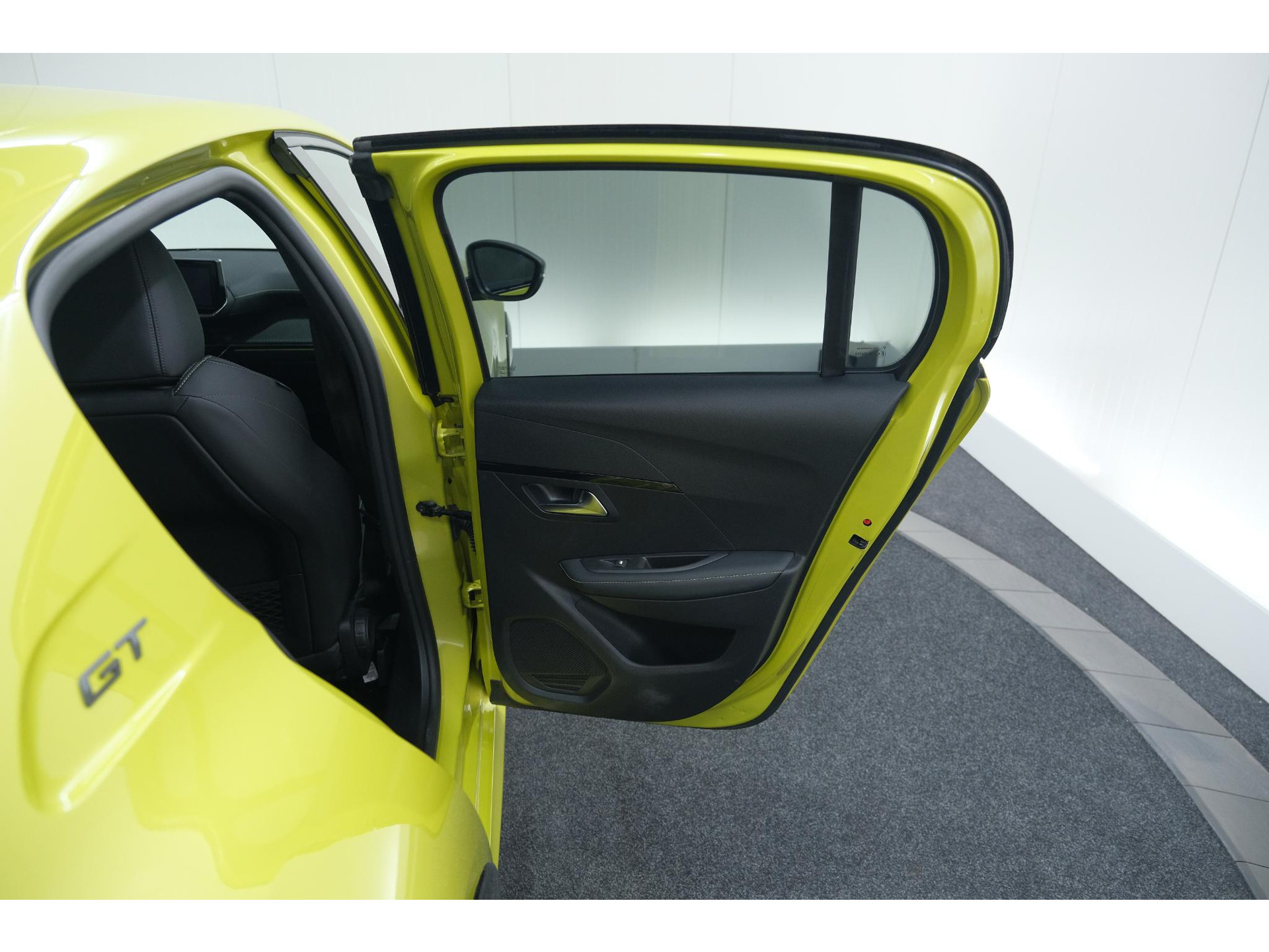 Peugeot 208 PureTech 100 GT | Camera | Apple Carplay | Parkeersensoren